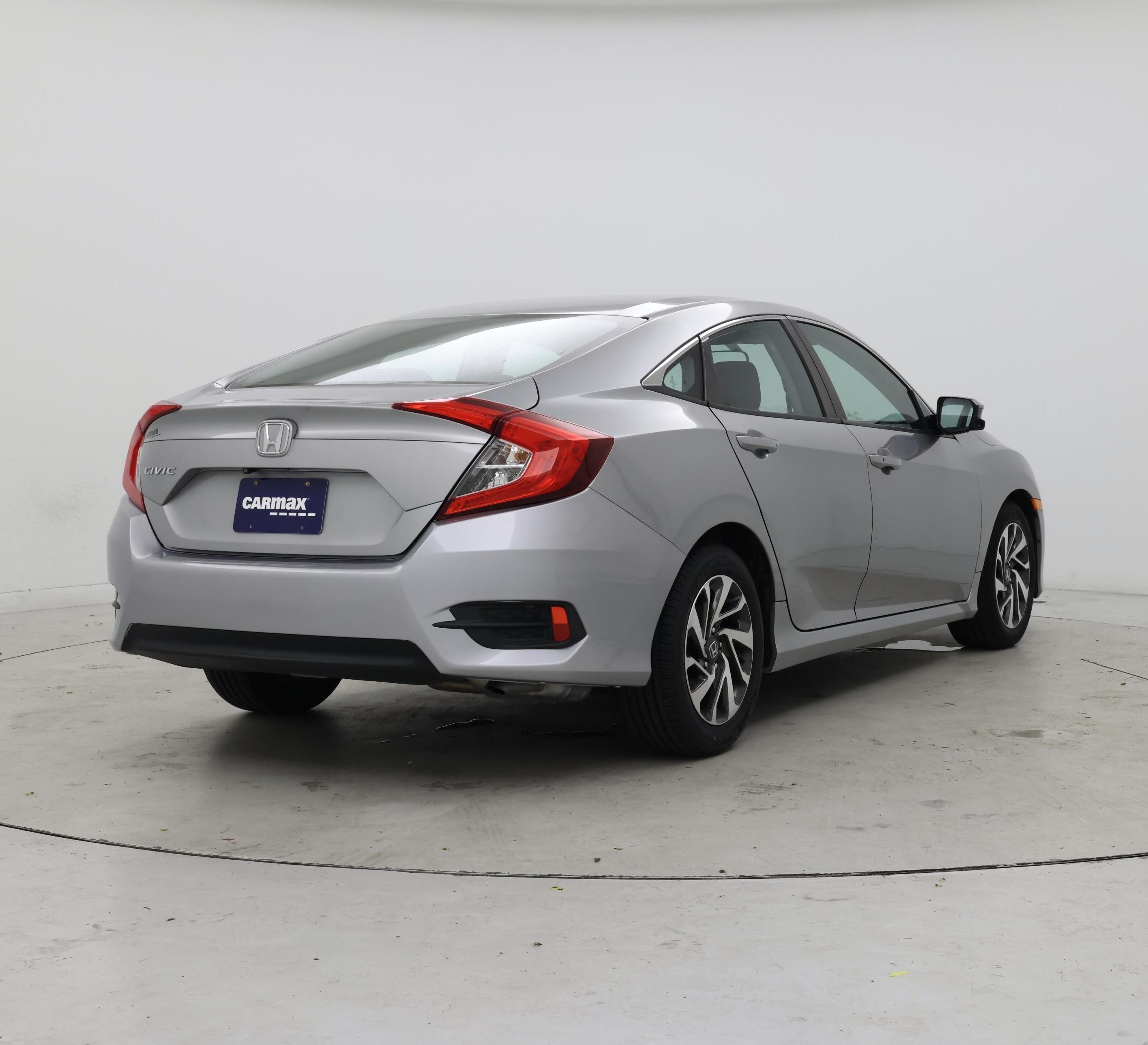 Thumbnail: 2016 Honda Civic - 8