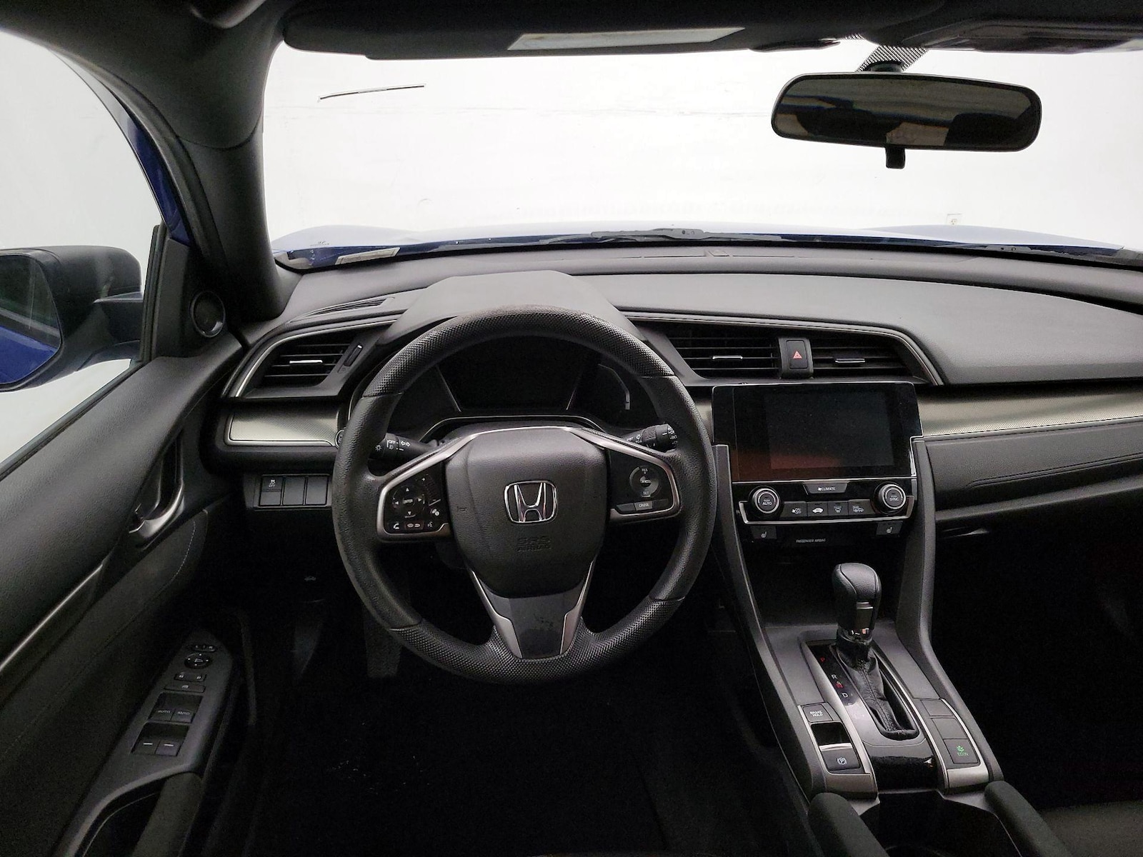 2018 Honda Civic Hatchback EX - Photo 11