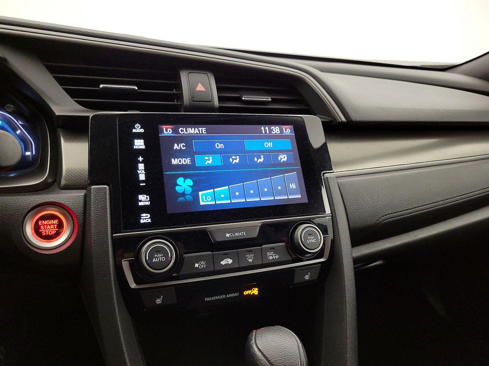 2018 Honda Civic Hatchback EX - Photo 16