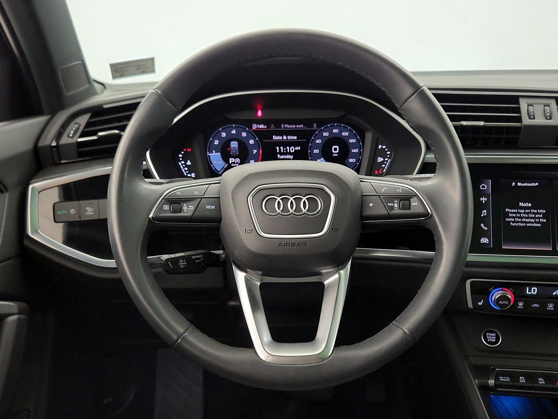 Thumbnail: 2024 Audi Q3 - 10