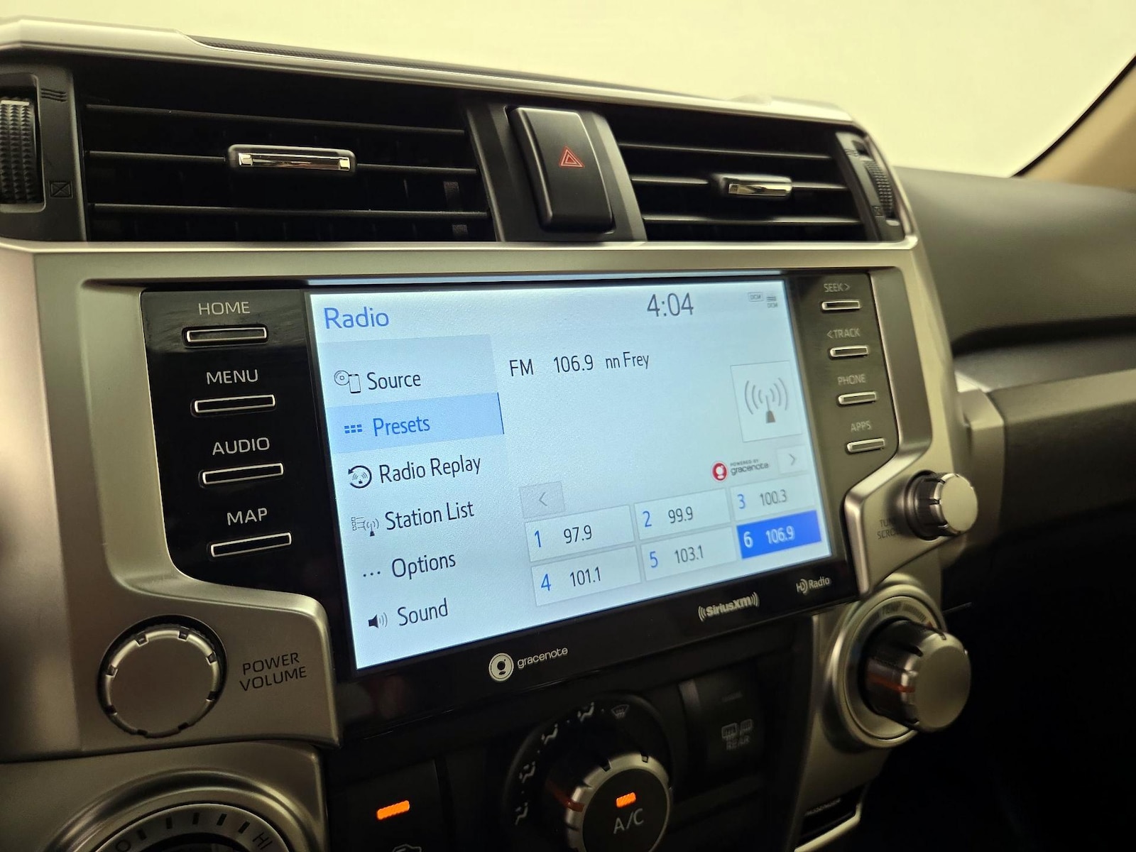 2023 Toyota 4Runner SR5 Premium - Photo 17