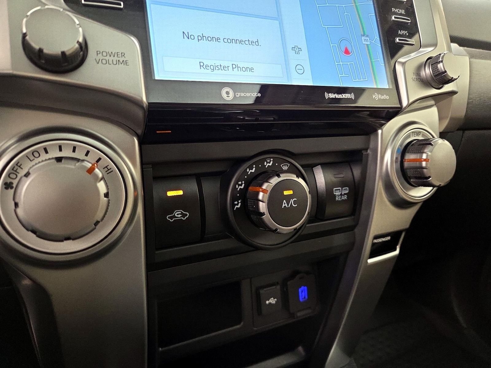 2023 Toyota 4Runner SR5 Premium - Photo 18