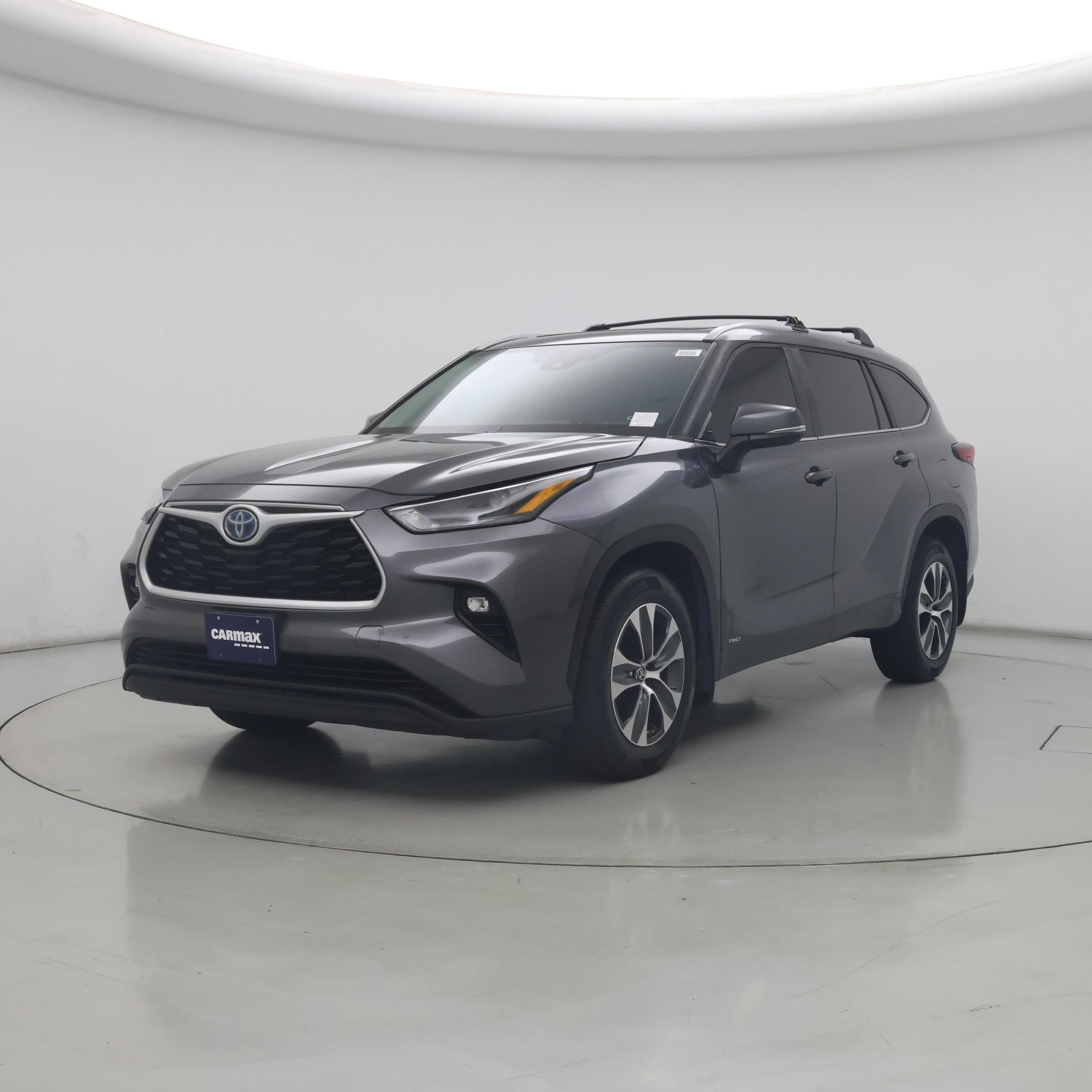 Thumbnail: 2023 Toyota Highlander - 4