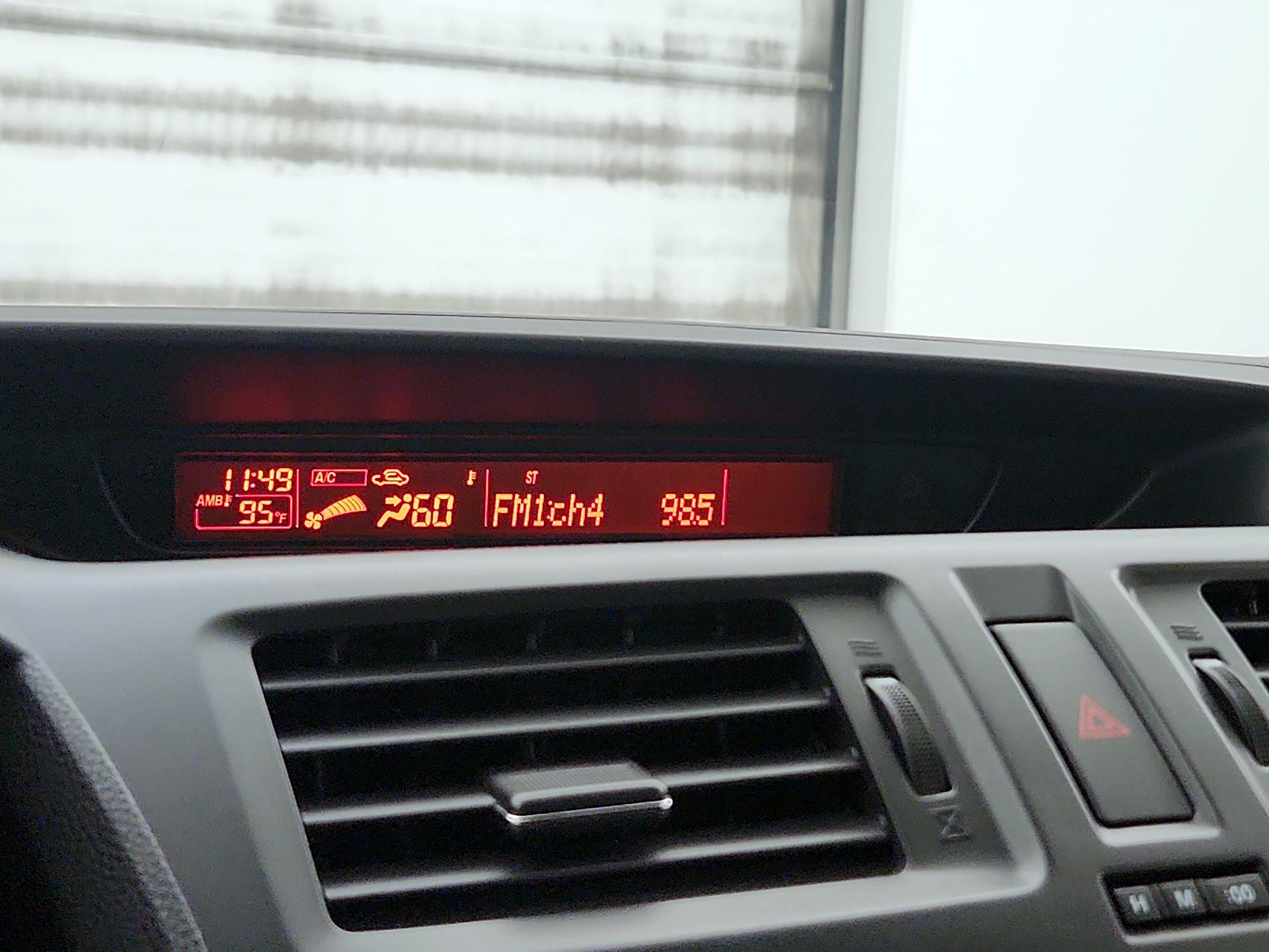 Thumbnail: 2015 Mazda Mazda5 - 14