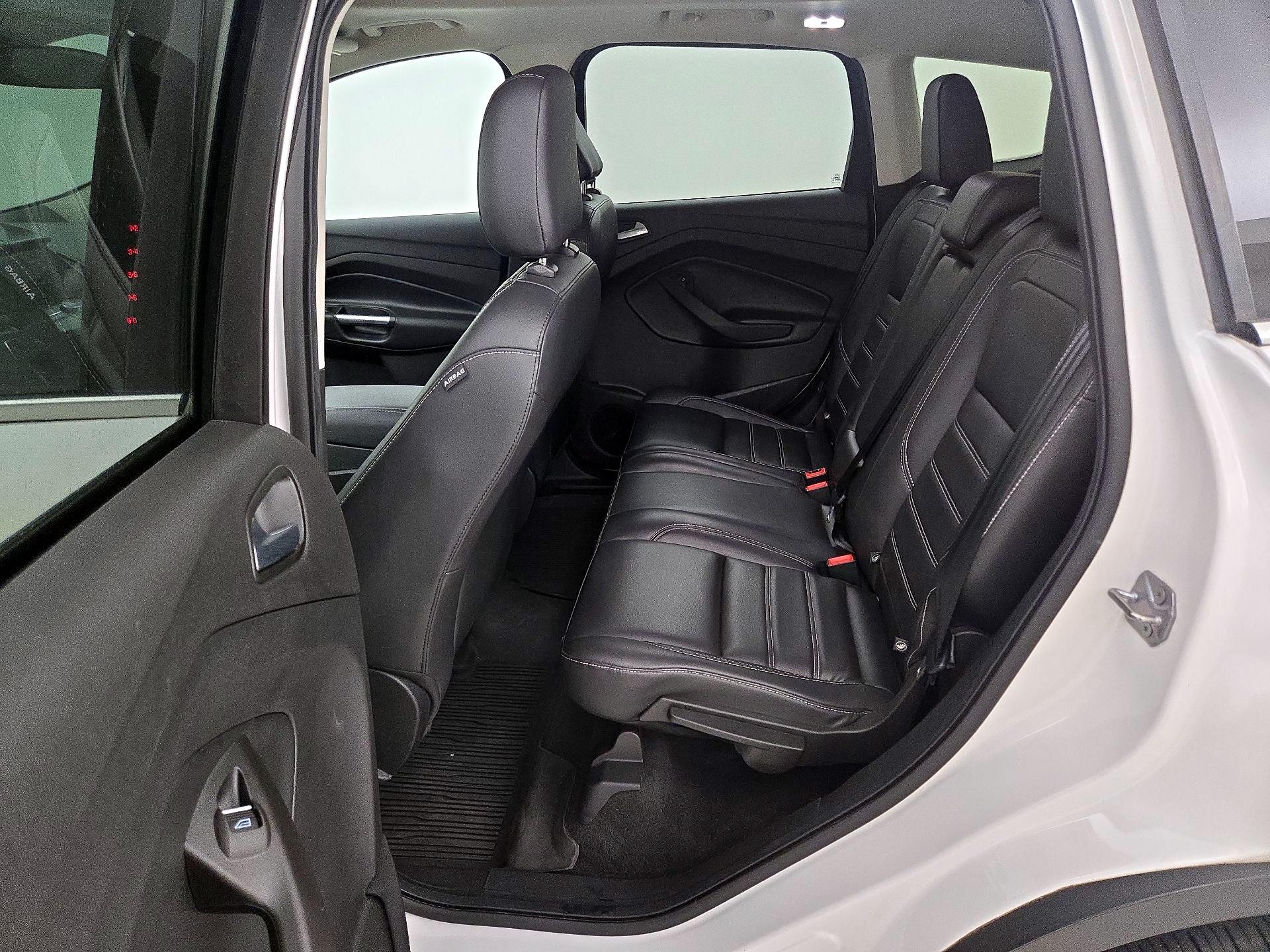Thumbnail: 2019 Ford Escape - 20