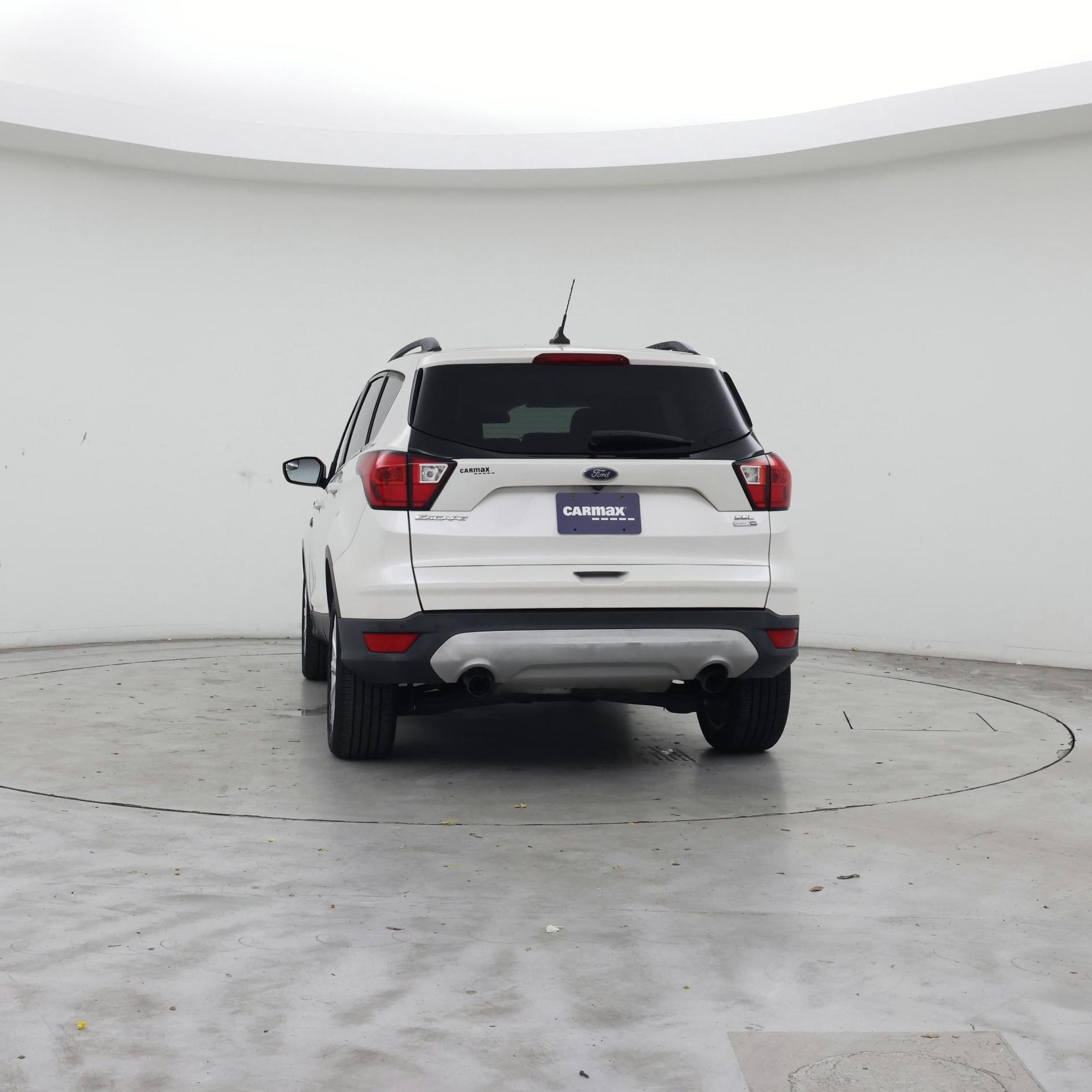 Thumbnail: 2019 Ford Escape - 6