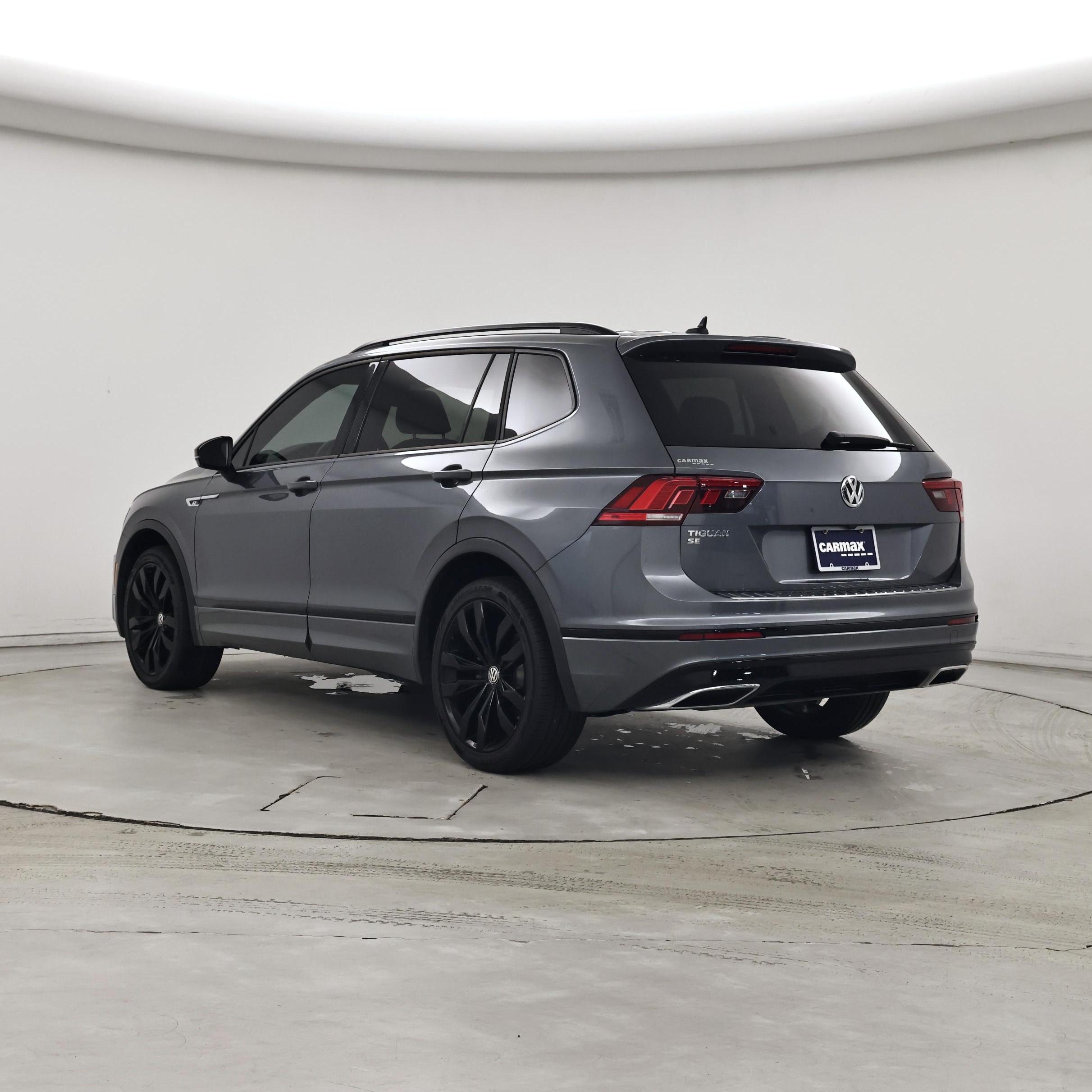 Thumbnail: 2020 Volkswagen Tiguan - 2