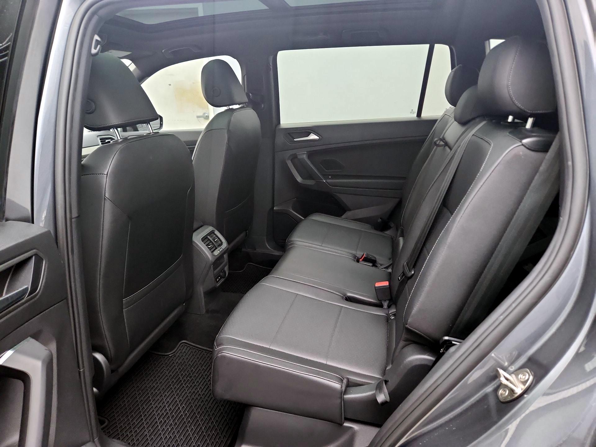 Thumbnail: 2020 Volkswagen Tiguan - 20