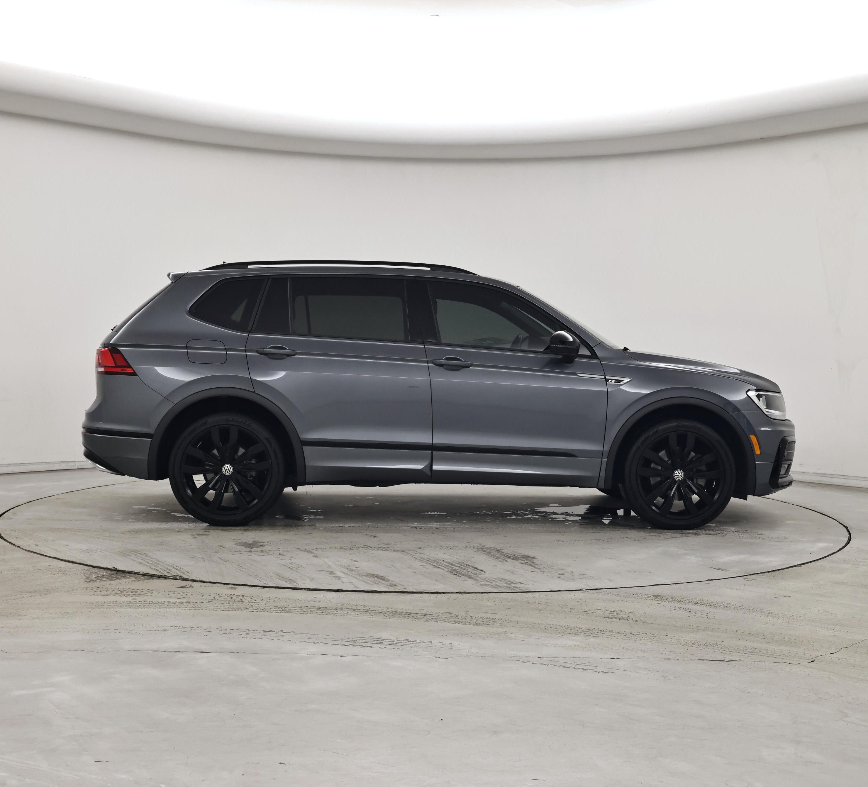 Thumbnail: 2020 Volkswagen Tiguan - 7