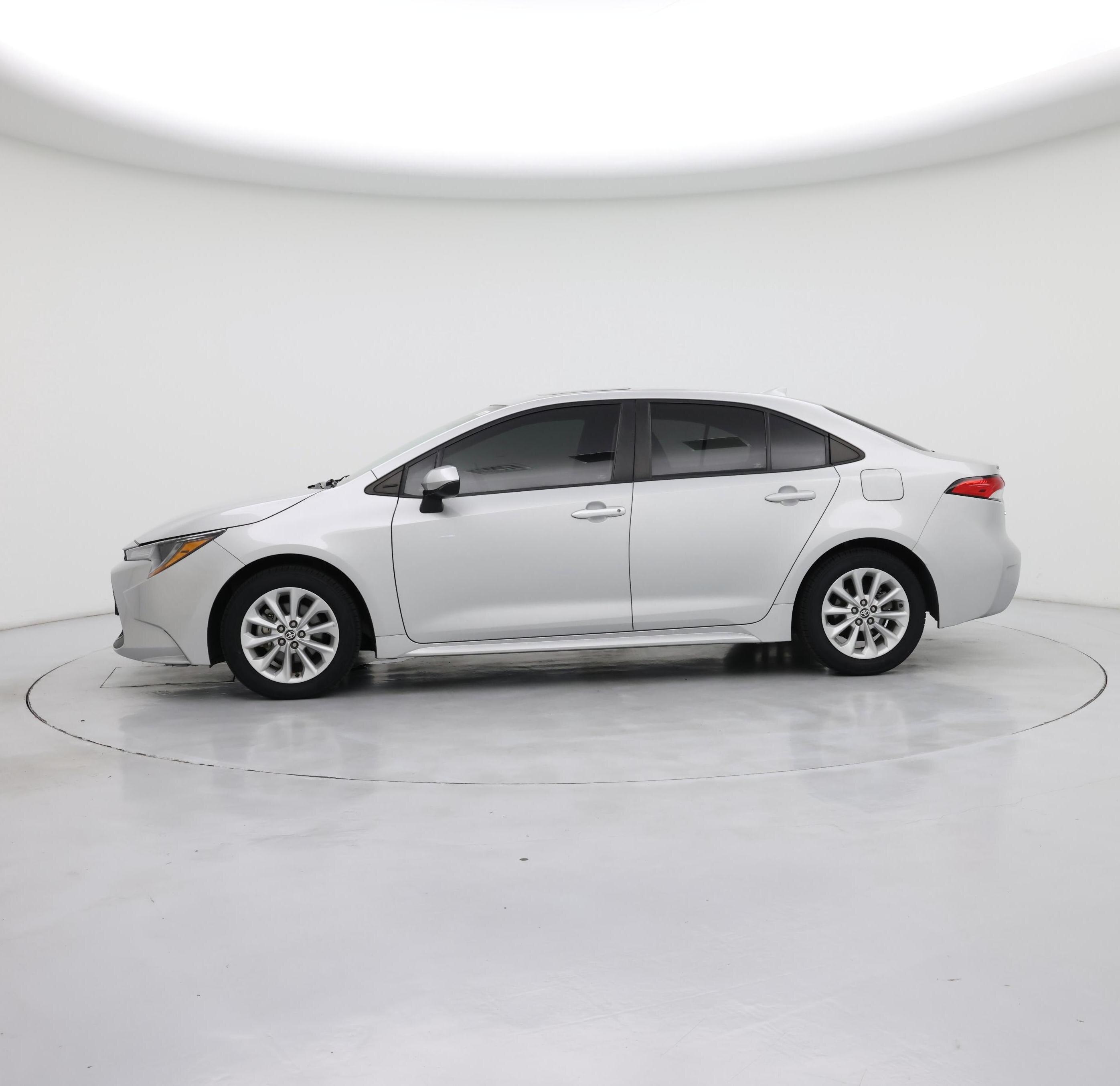 Thumbnail: 2021 Toyota Corolla - 3