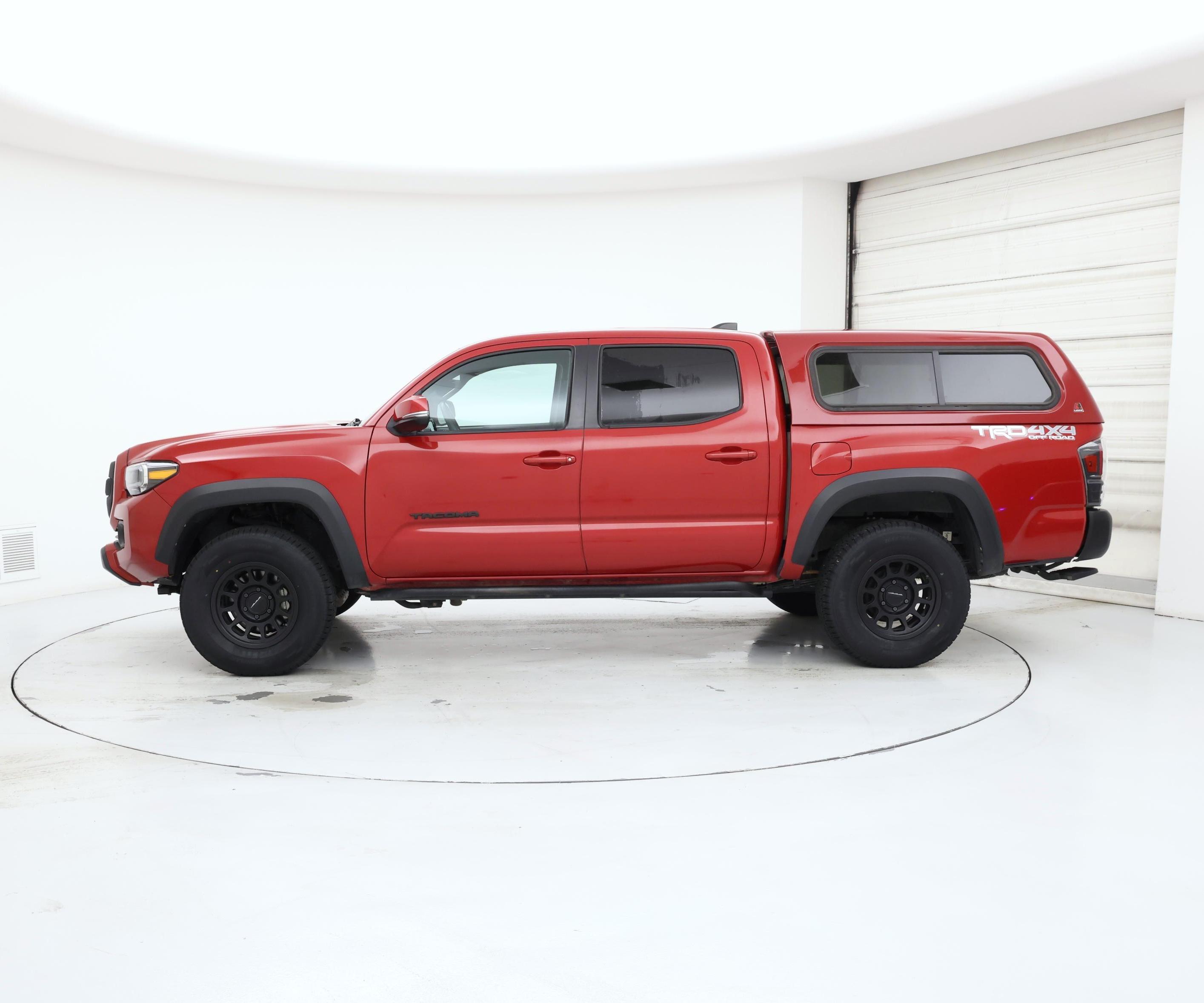 Thumbnail: 2023 Toyota Tacoma - 3