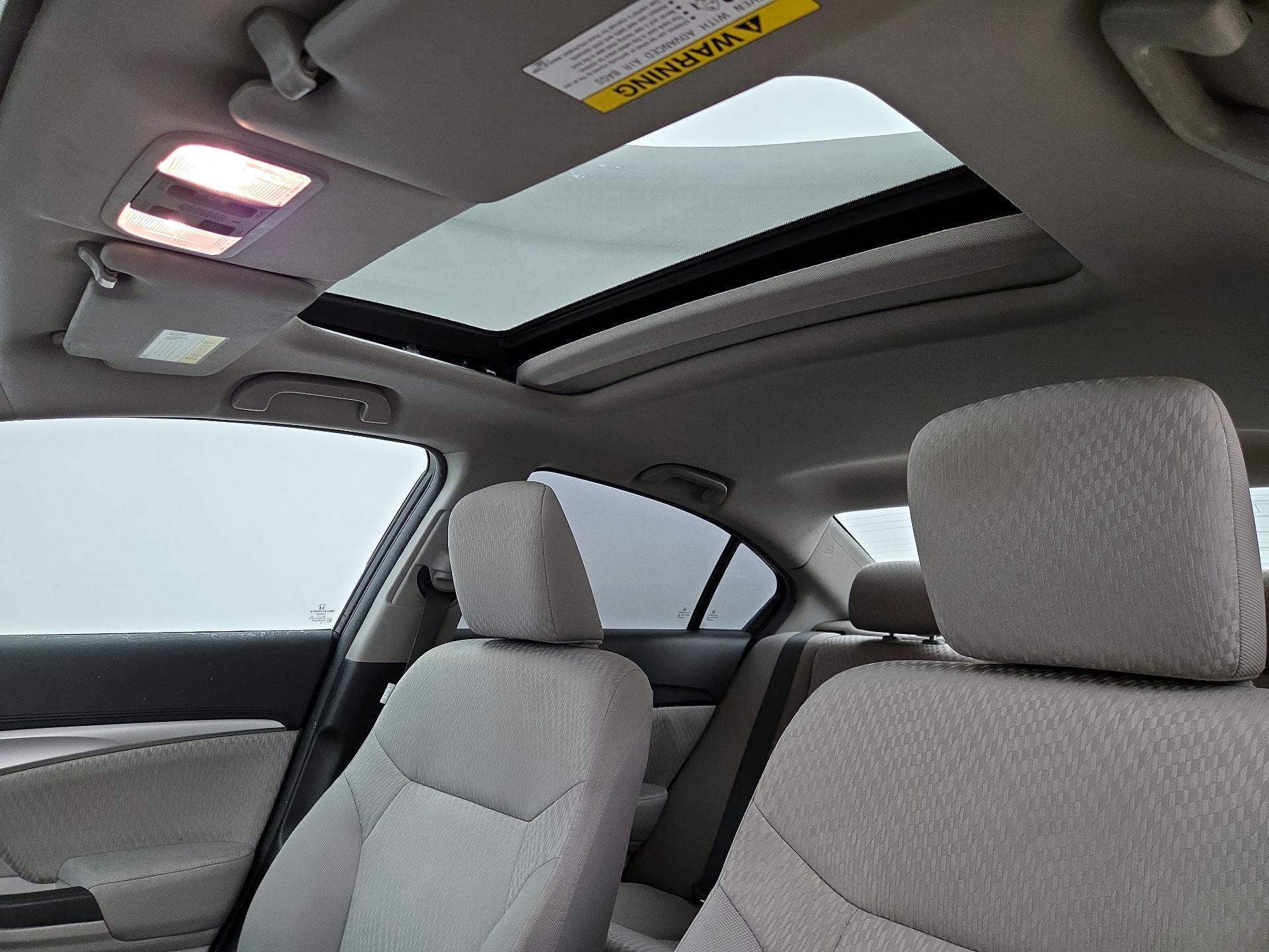 Thumbnail: 2015 Honda Civic - 19