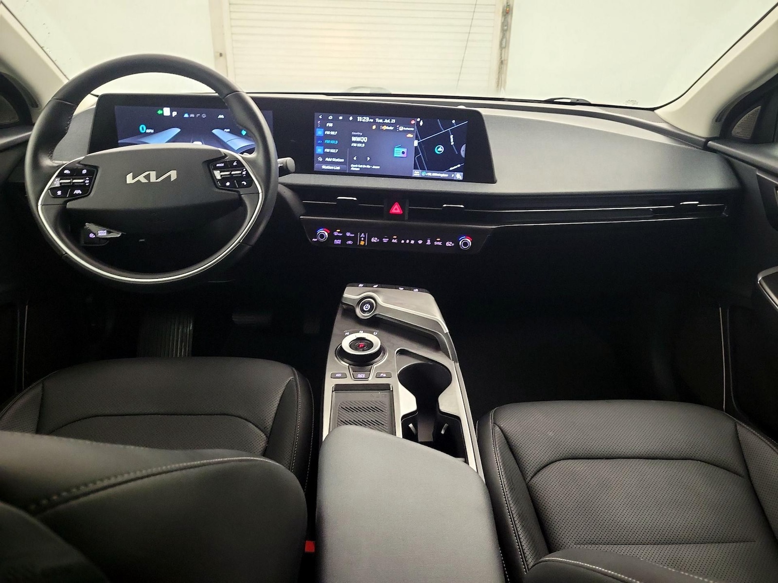 2022 Kia EV6 Wind - Photo 10