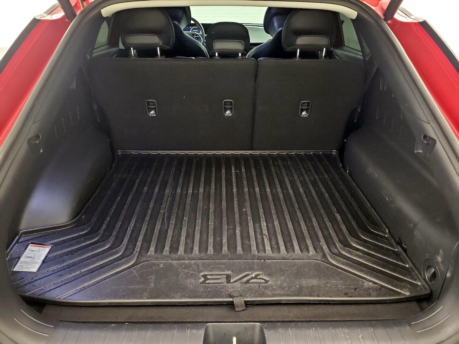 2022 Kia EV6 Wind - Photo 22