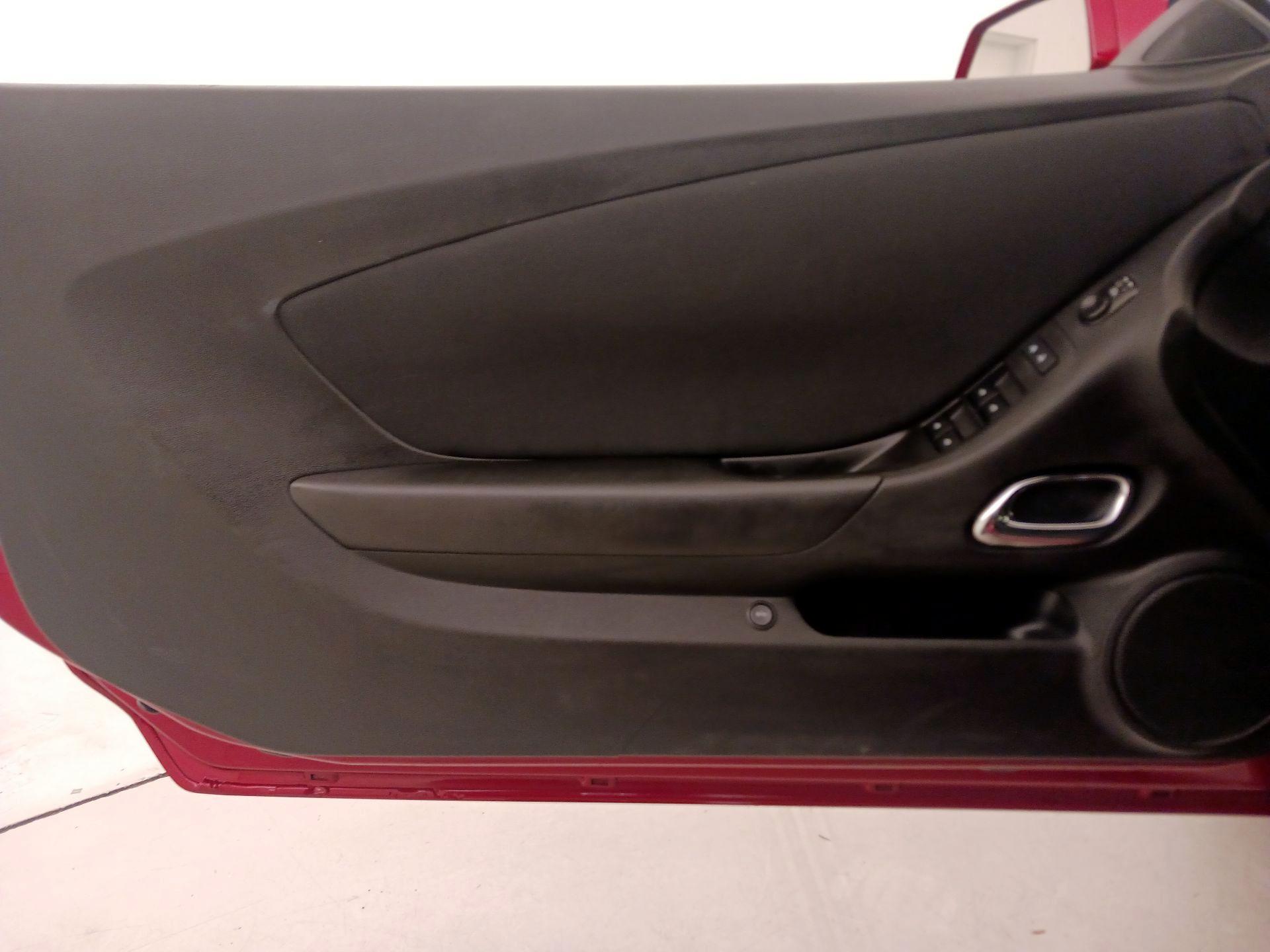 Thumbnail: 2014 Chevrolet Camaro - 12