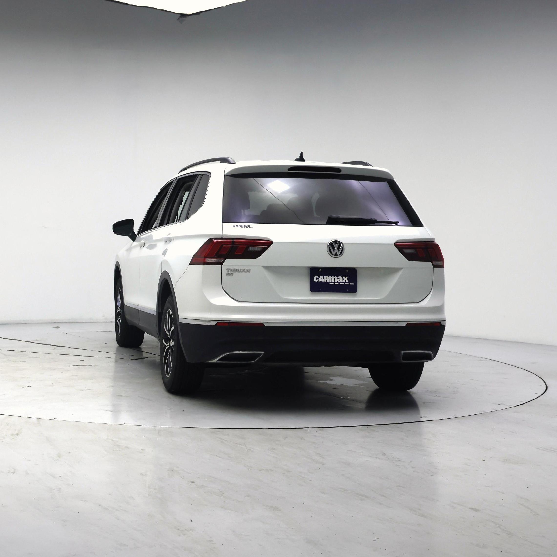 Thumbnail: 2021 Volkswagen Tiguan - 6