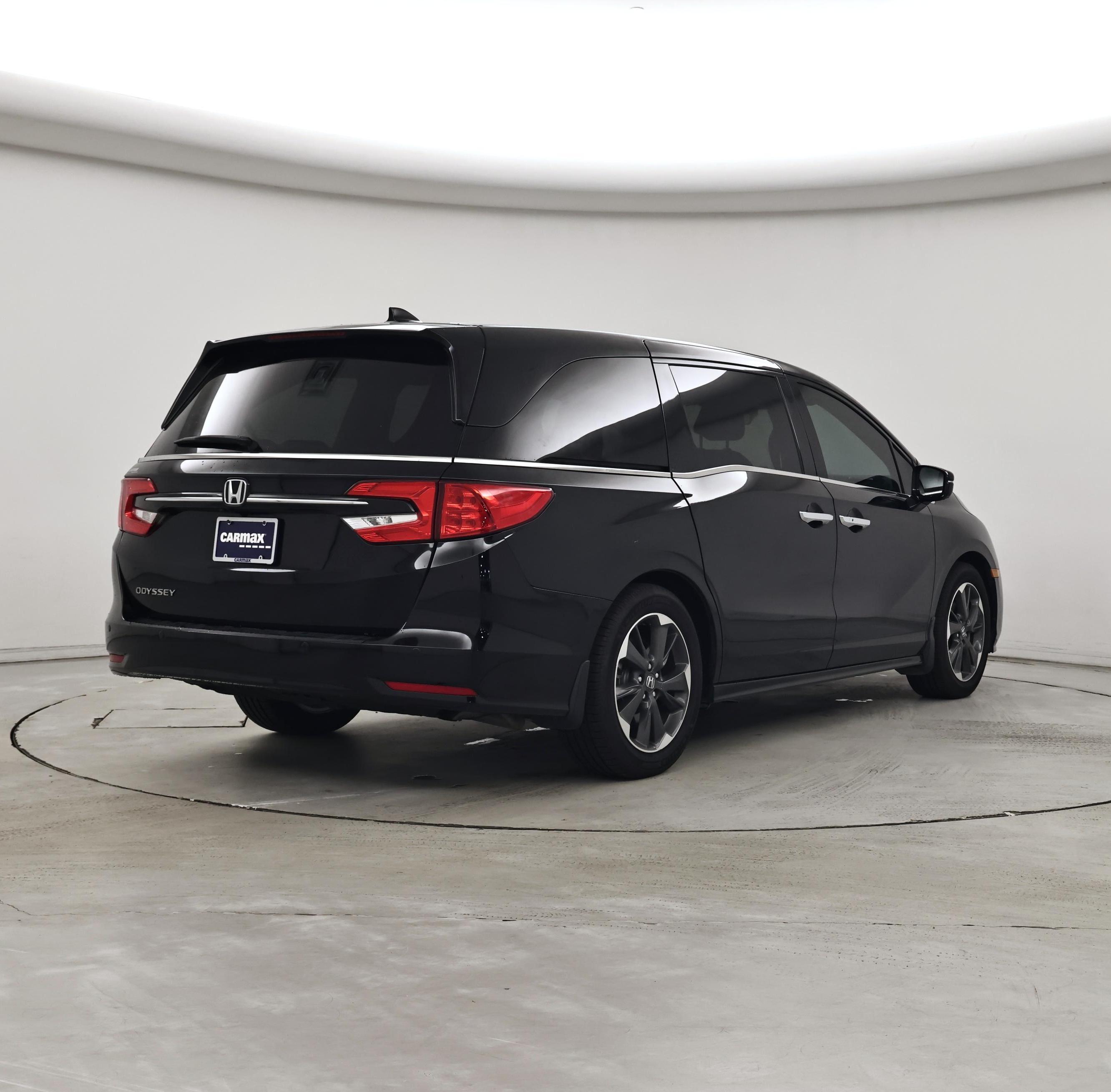 Thumbnail: 2023 Honda Odyssey - 8