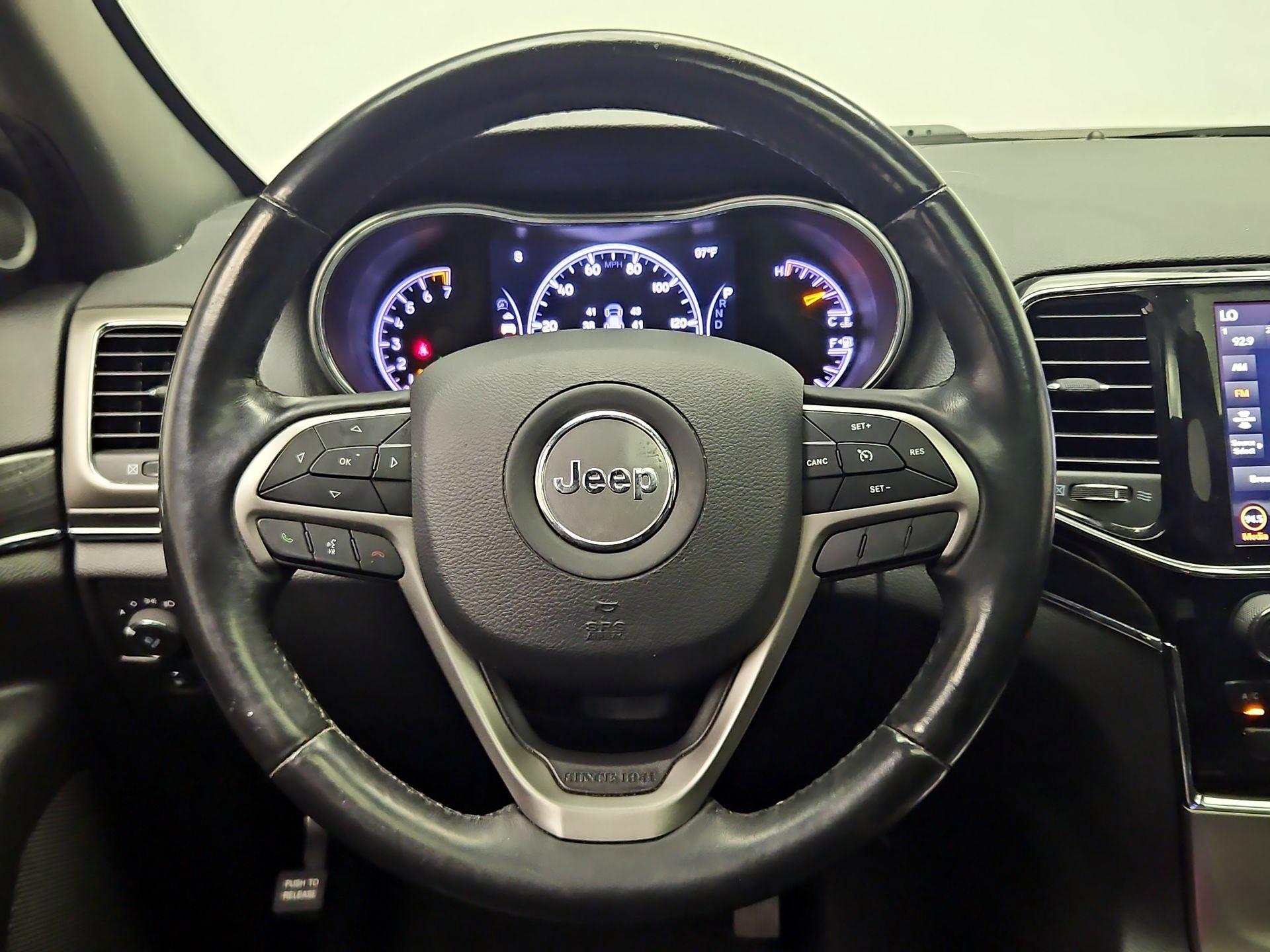 Thumbnail: 2020 Jeep Grand Cherokee - 10