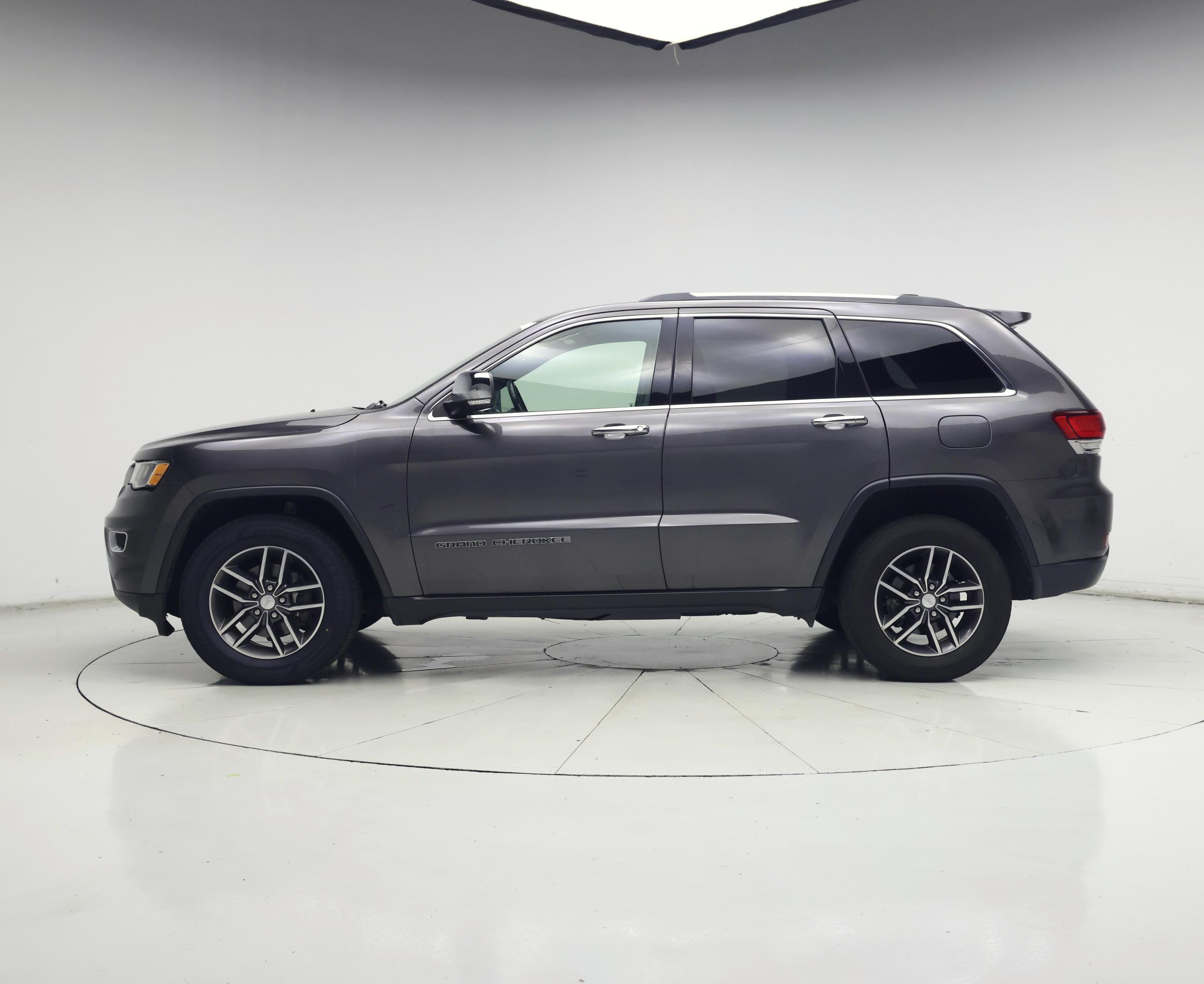 Thumbnail: 2020 Jeep Grand Cherokee - 3
