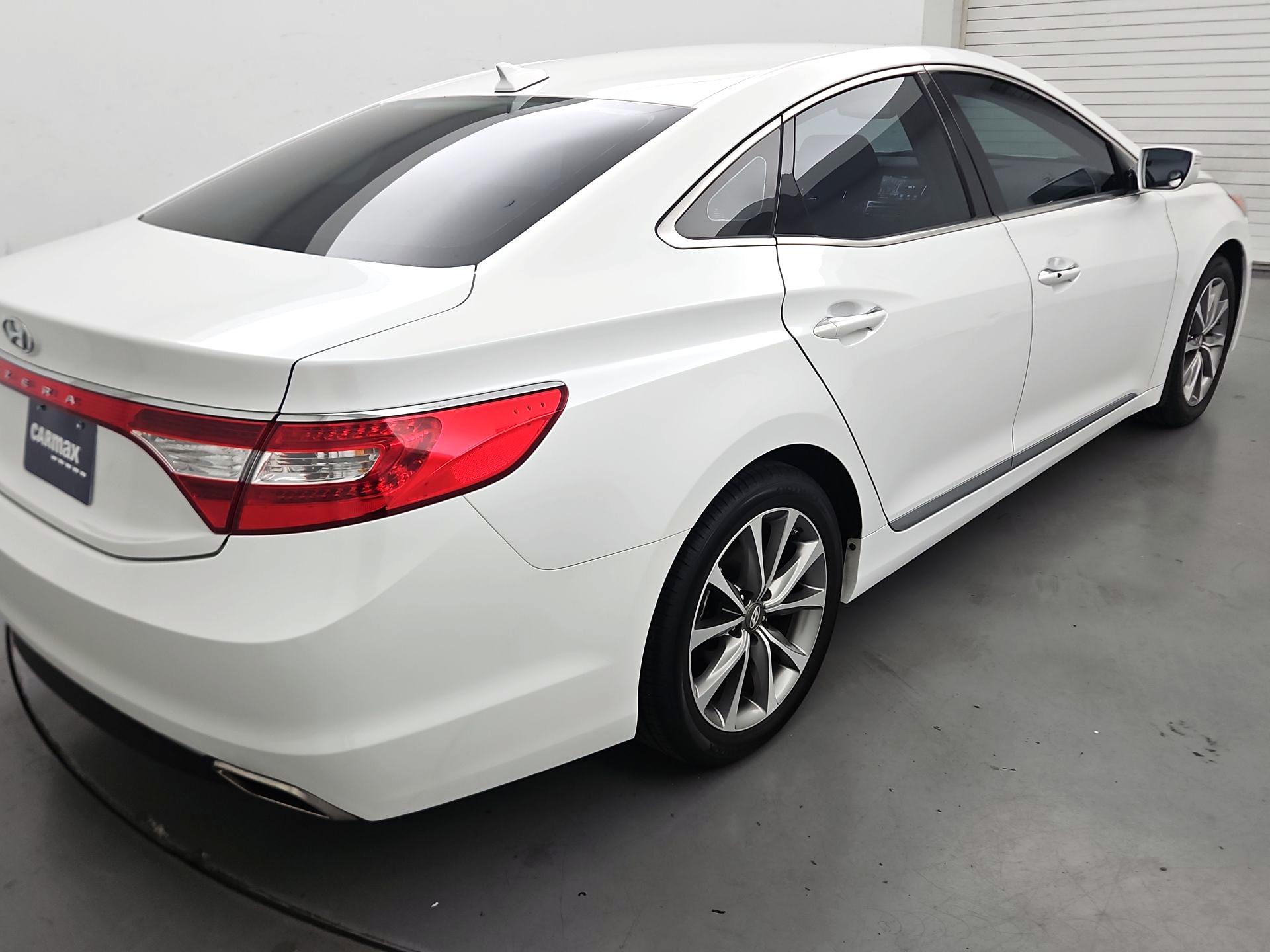 Thumbnail: 2017 Hyundai Azera - 5