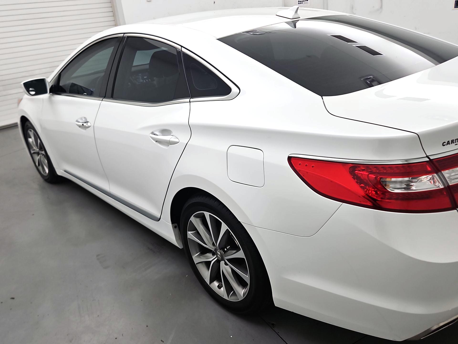 Thumbnail: 2017 Hyundai Azera - 7