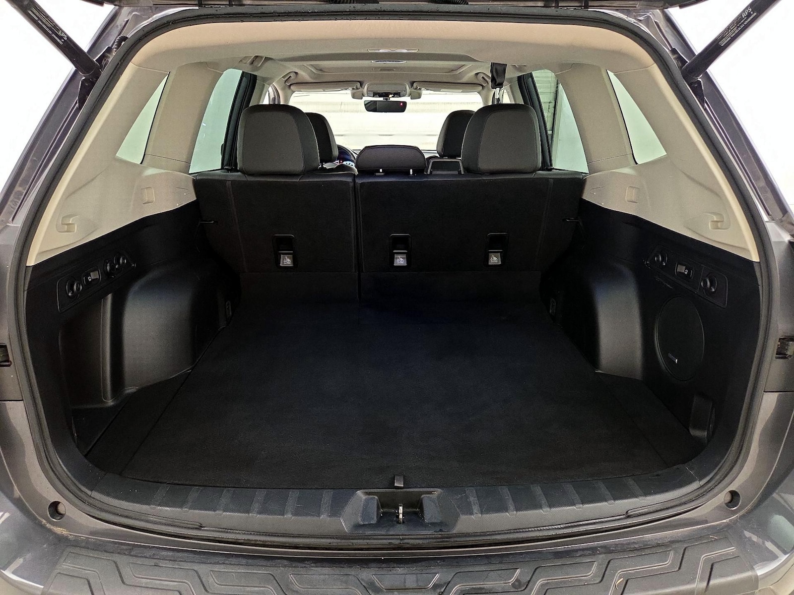 2021 Subaru Forester Touring - Photo 23