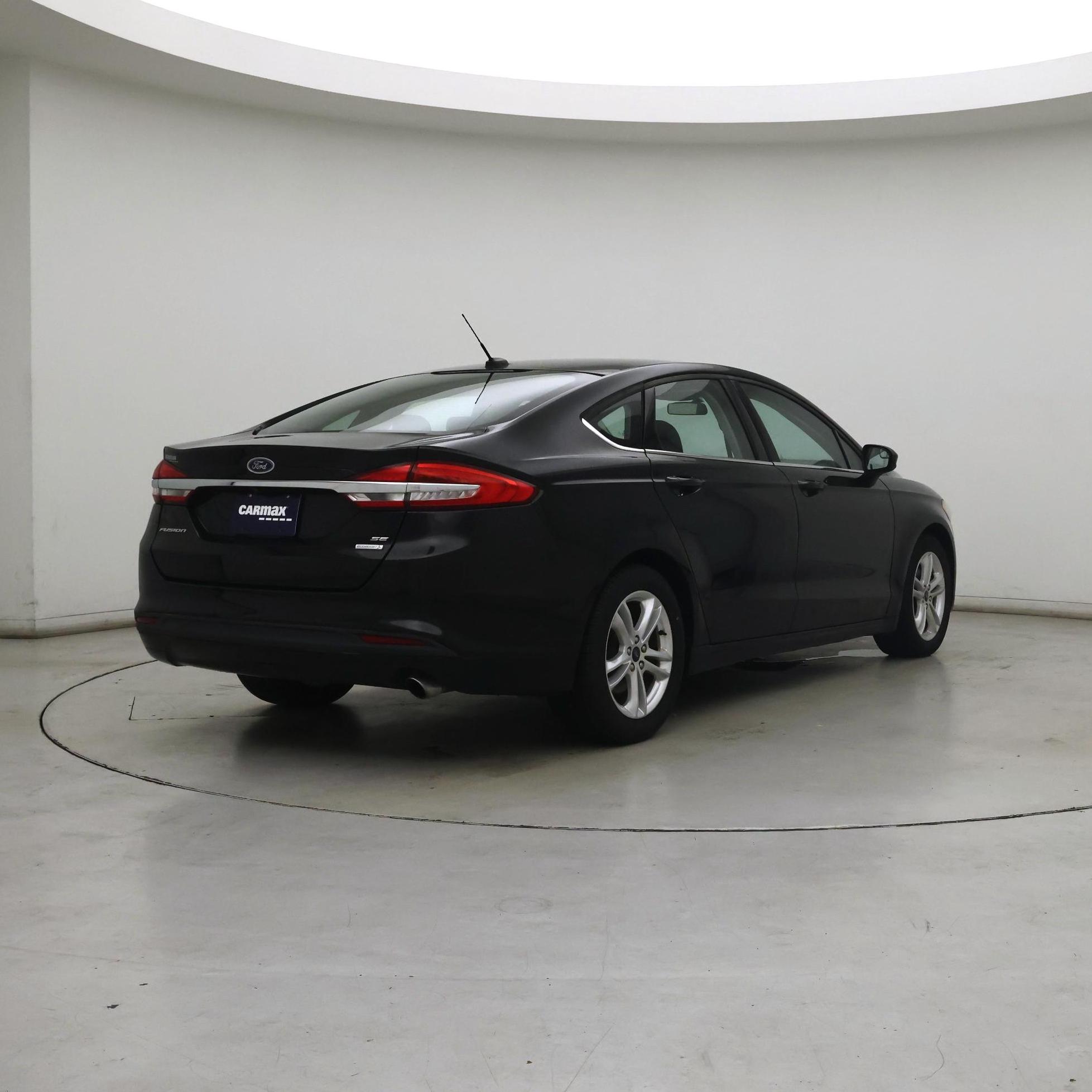 Thumbnail: 2018 Ford Fusion - 8
