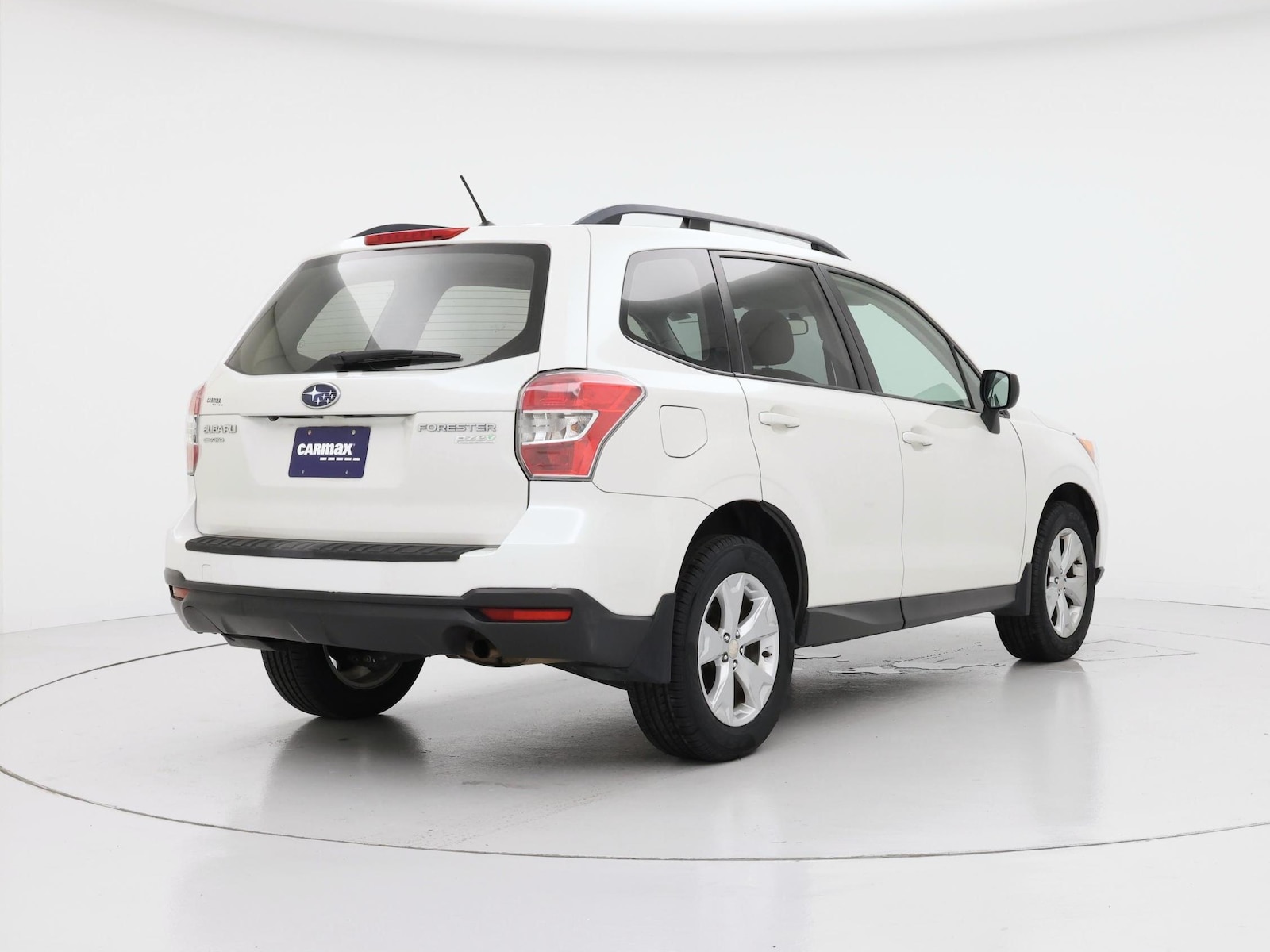 2015 Subaru Forester i - Photo 9
