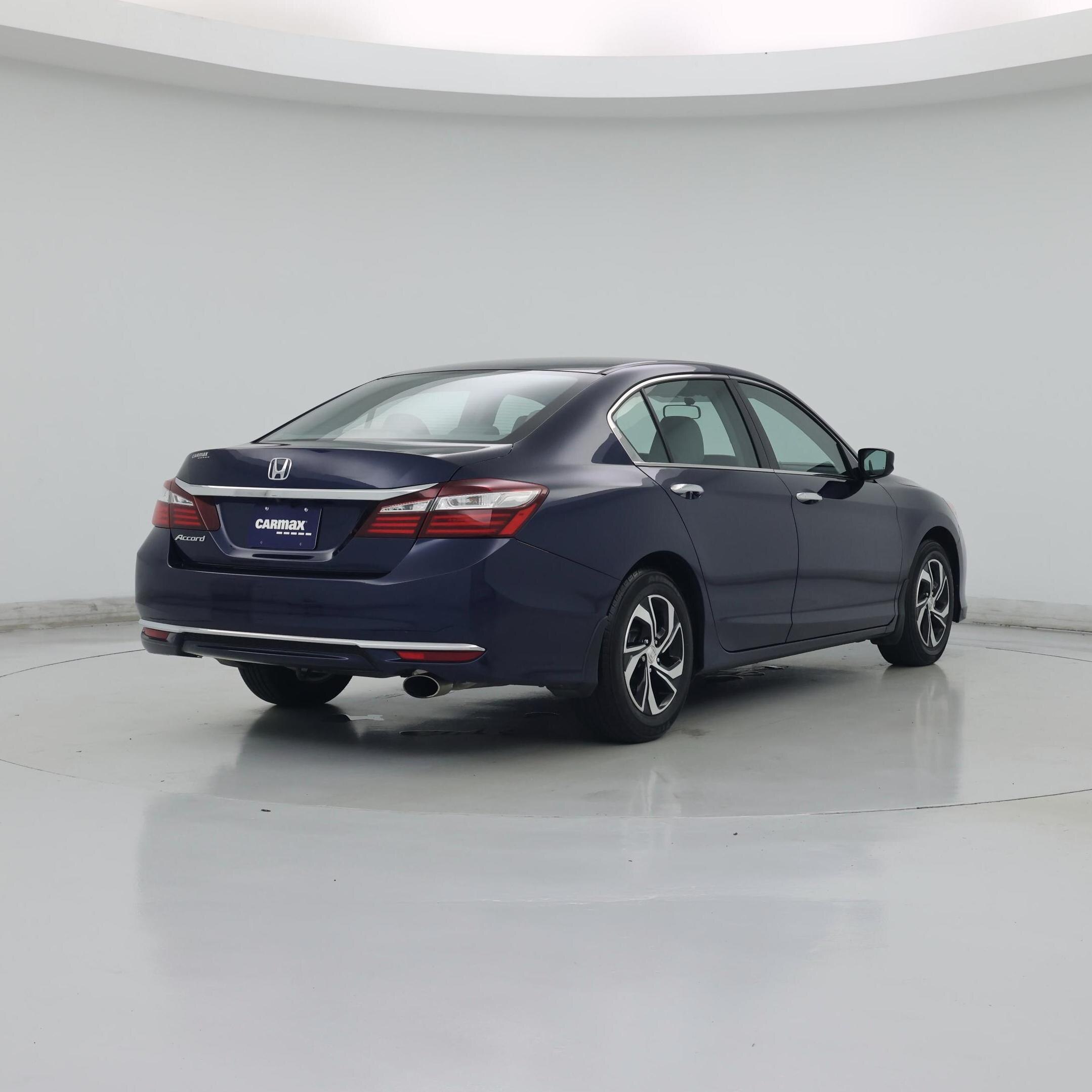 Thumbnail: 2017 Honda Accord - 8