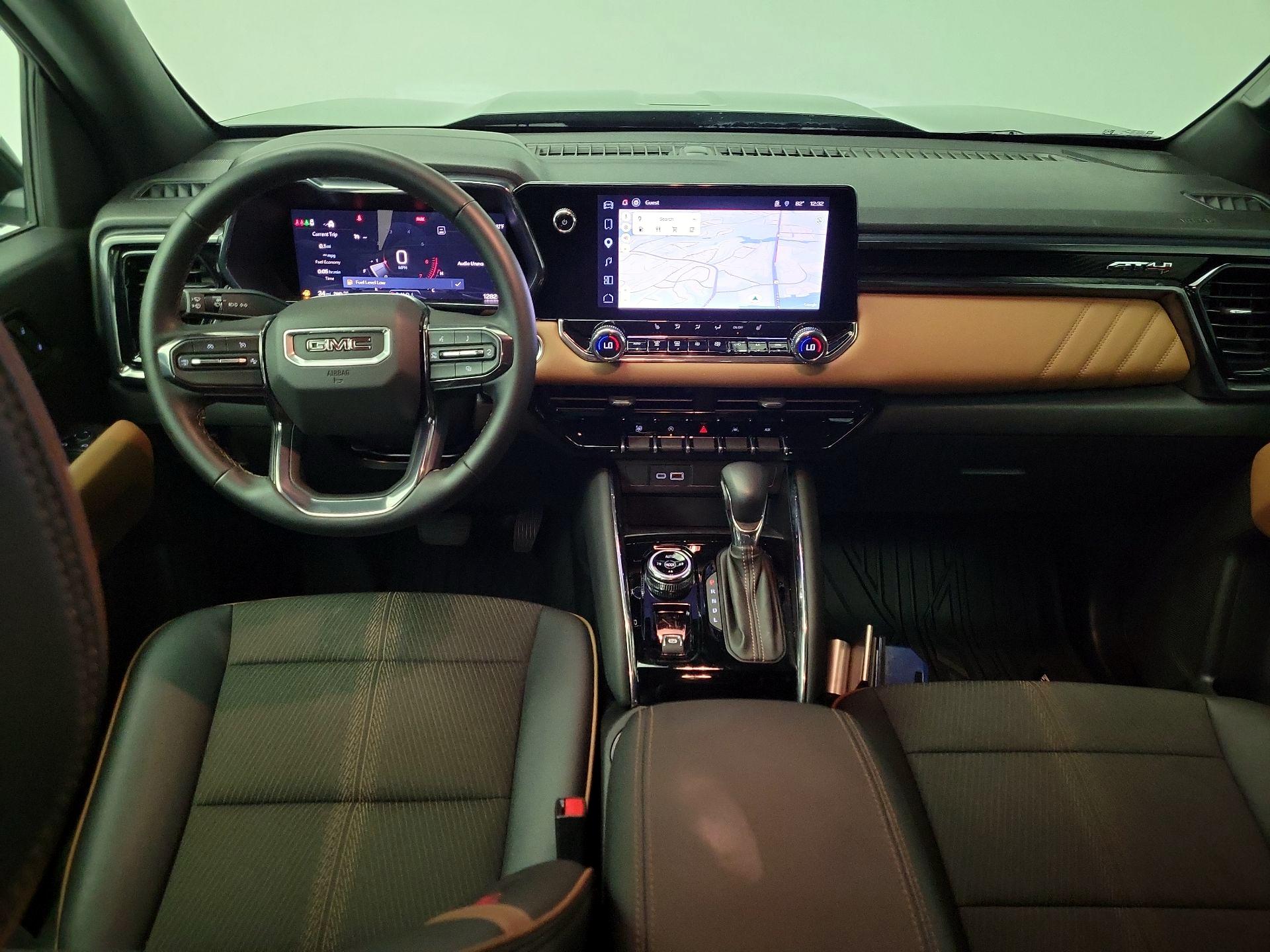 Thumbnail: 2025 GMC Canyon - 9