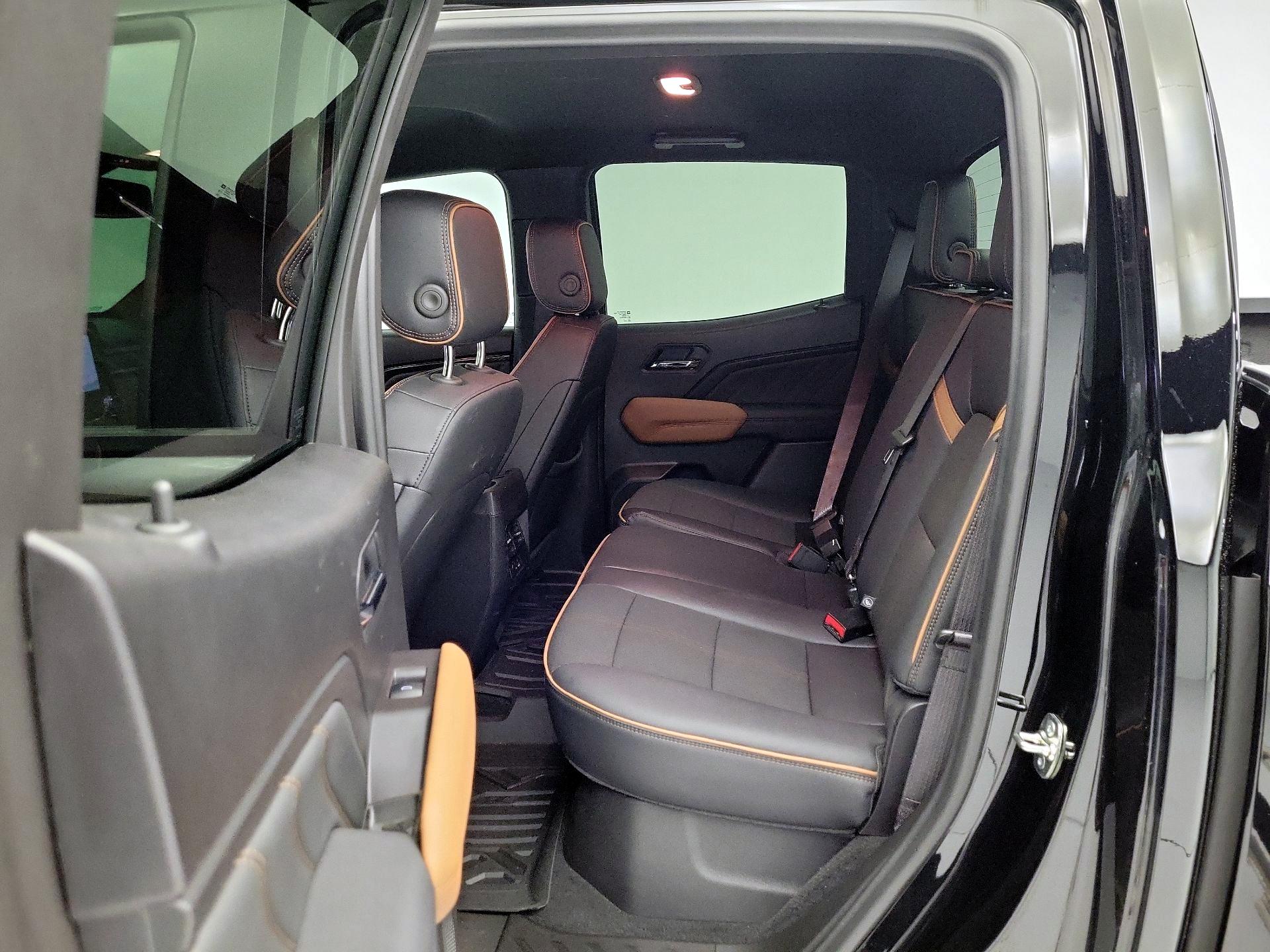 Thumbnail: 2025 GMC Canyon - 20