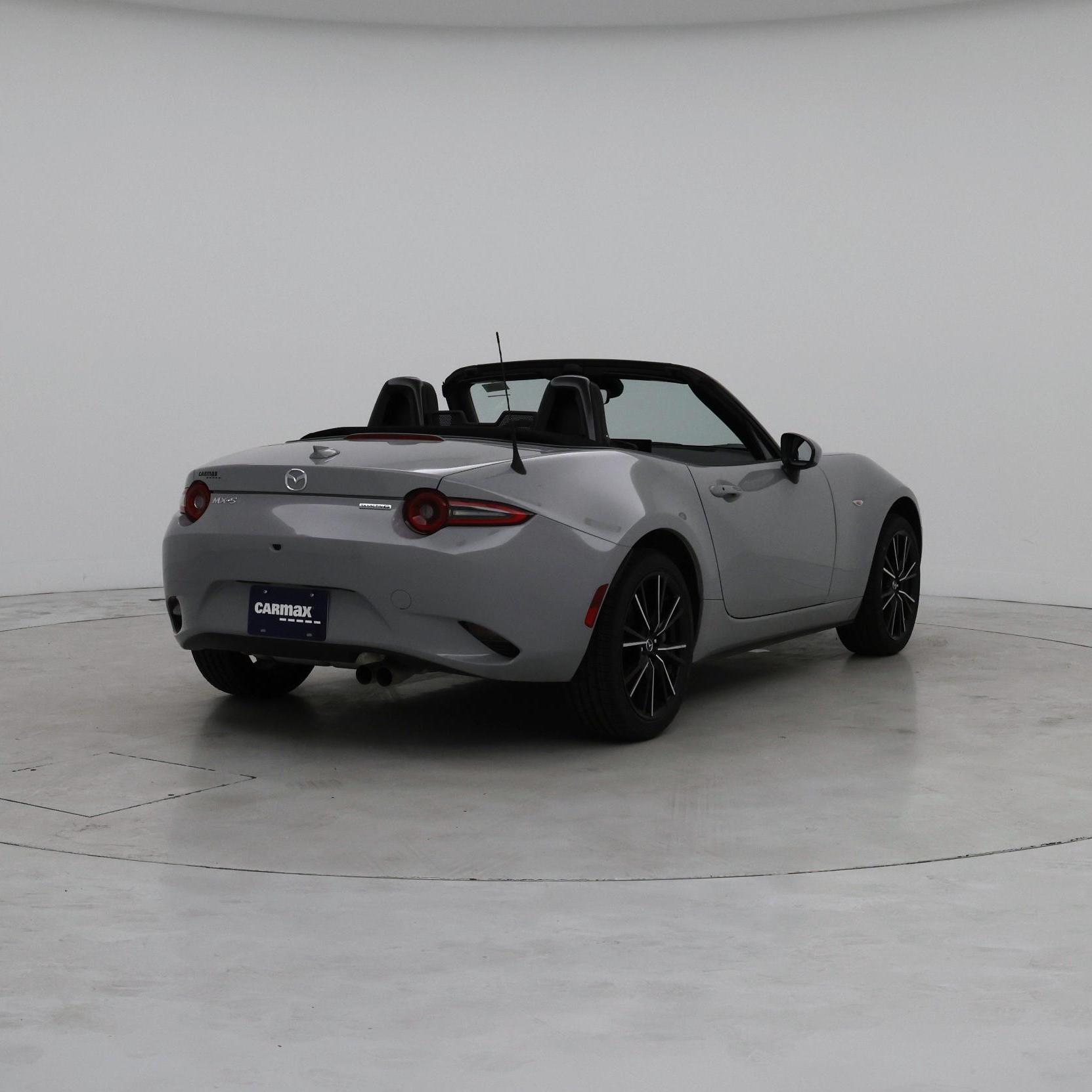 Thumbnail: 2025 Mazda MX-5 Miata - 8