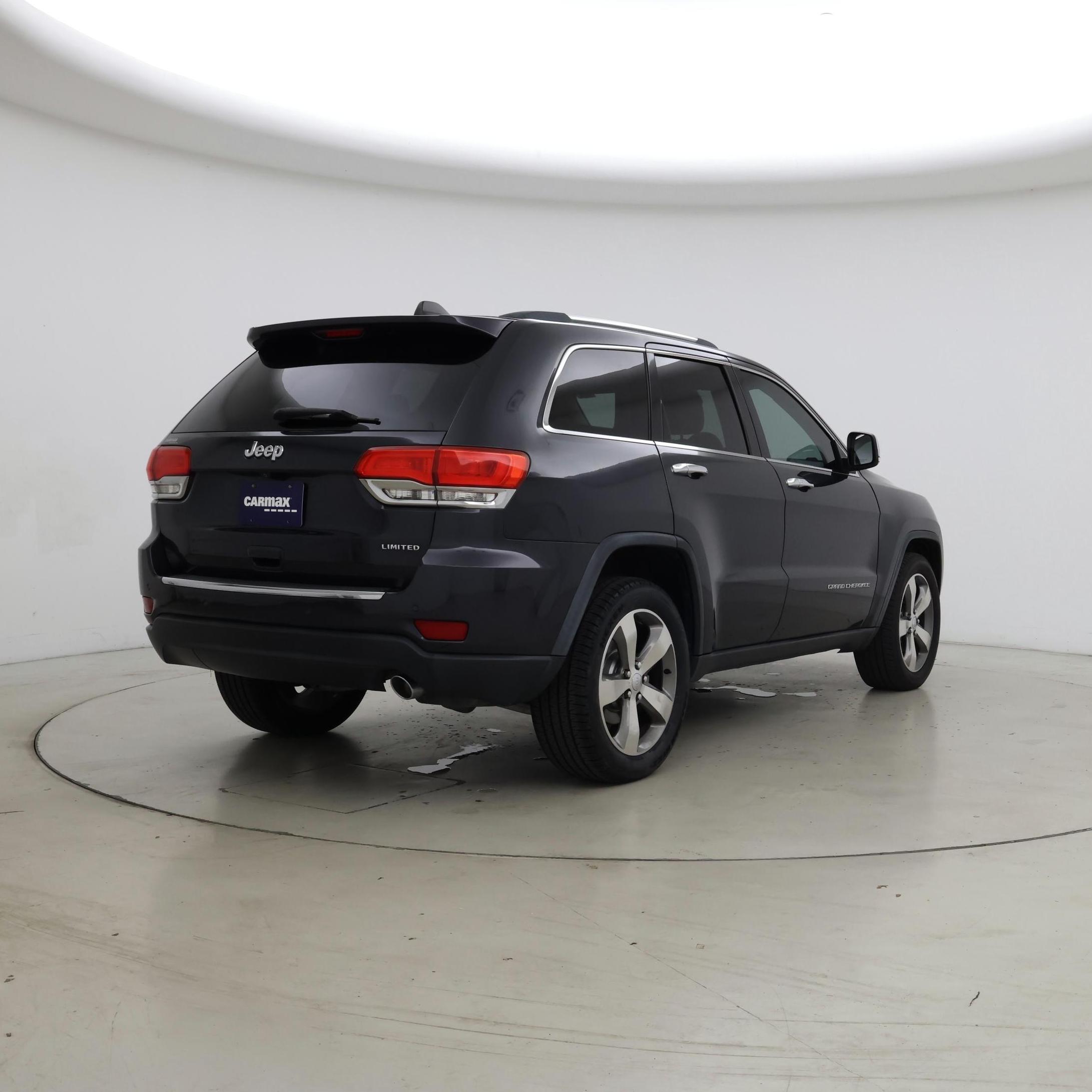 Thumbnail: 2015 Jeep Grand Cherokee - 8