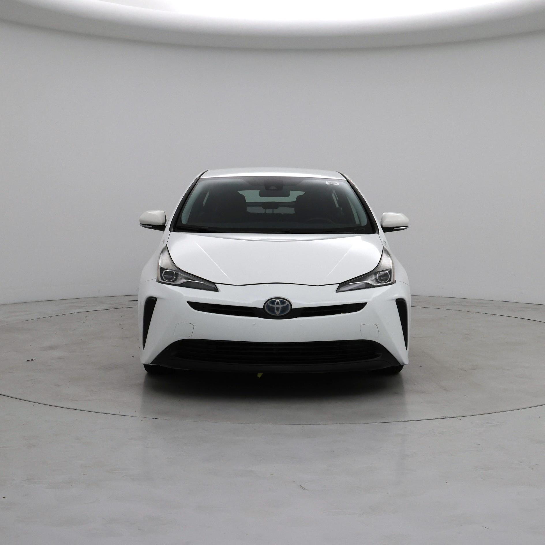 Thumbnail: 2019 Toyota Prius - 5