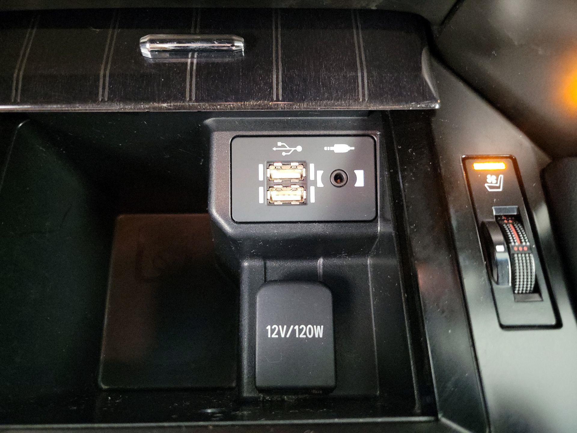 Thumbnail: 2021 Lexus GX - 19