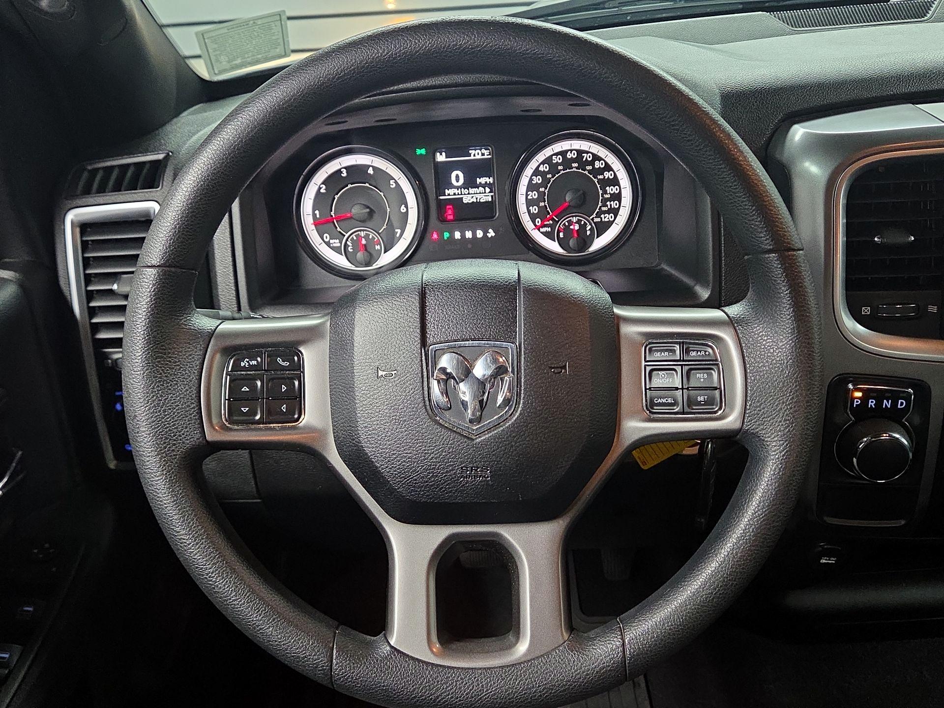 Thumbnail: 2021 RAM 1500 Classic - 10