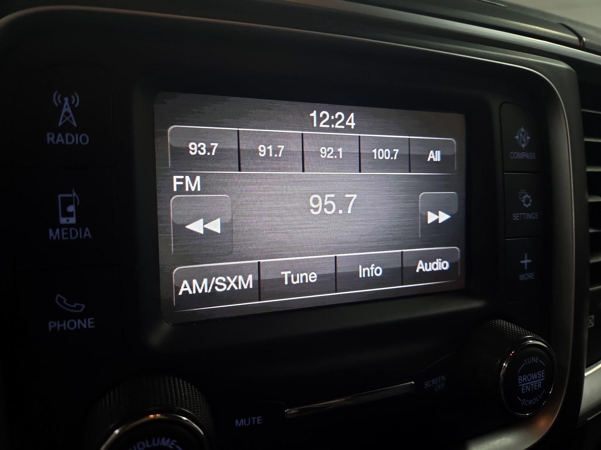 Thumbnail: 2021 RAM 1500 Classic - 15