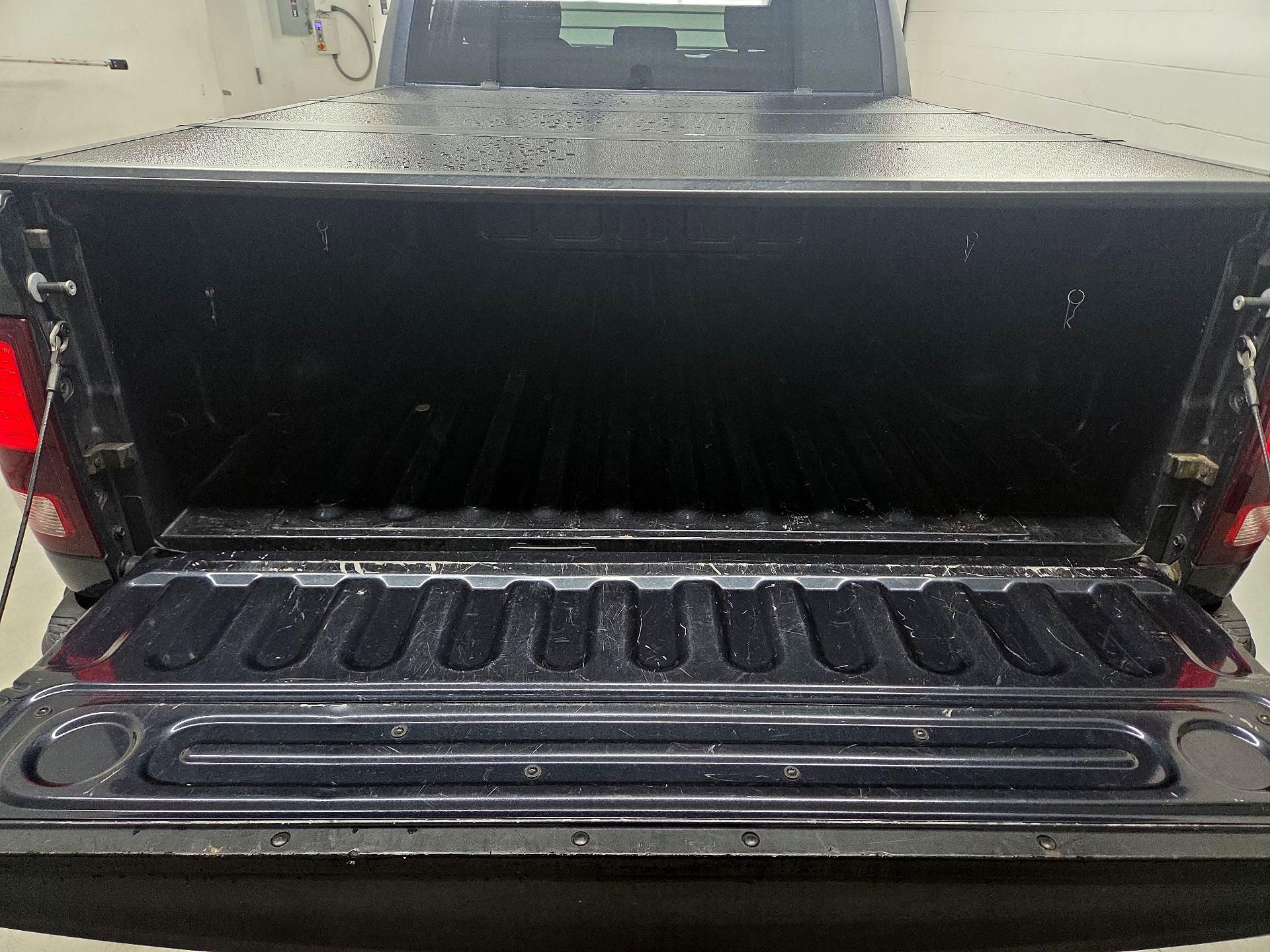 Thumbnail: 2021 RAM 1500 Classic - 20