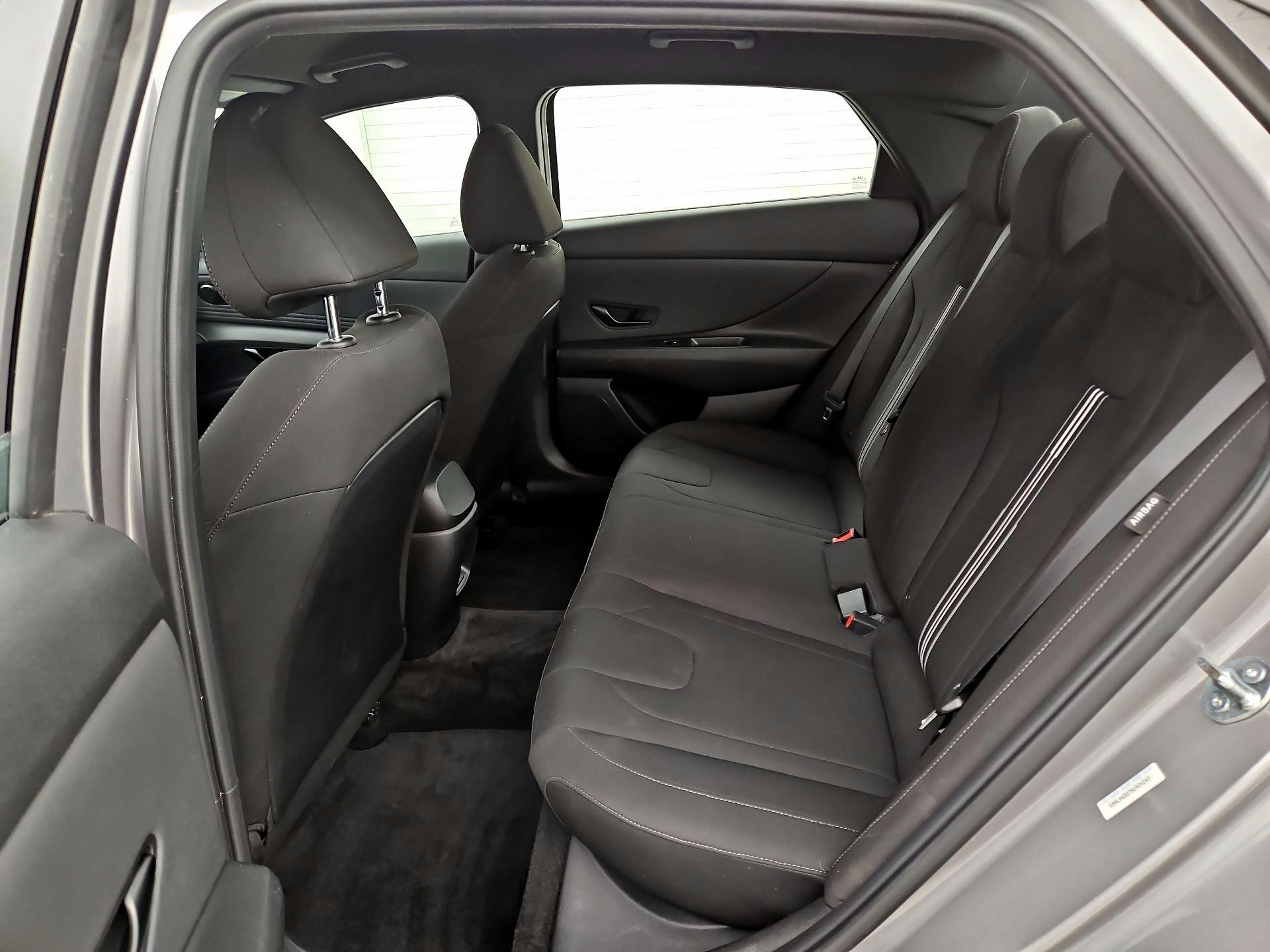 Thumbnail: 2025 Hyundai Elantra - 19