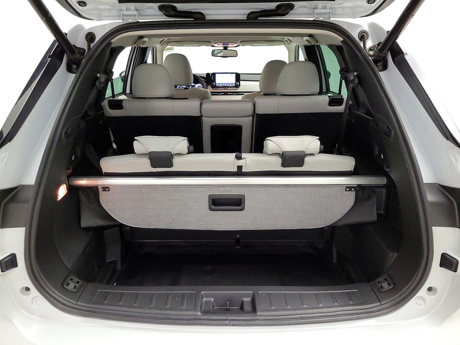 2023 Mitsubishi Outlander Plug-In Hybrid SEL - Photo 24