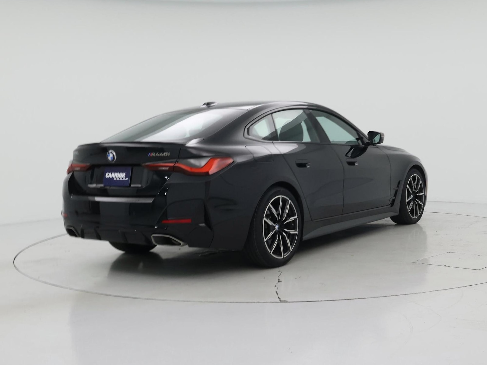 2024 BMW 4 Series M440i - Photo 9