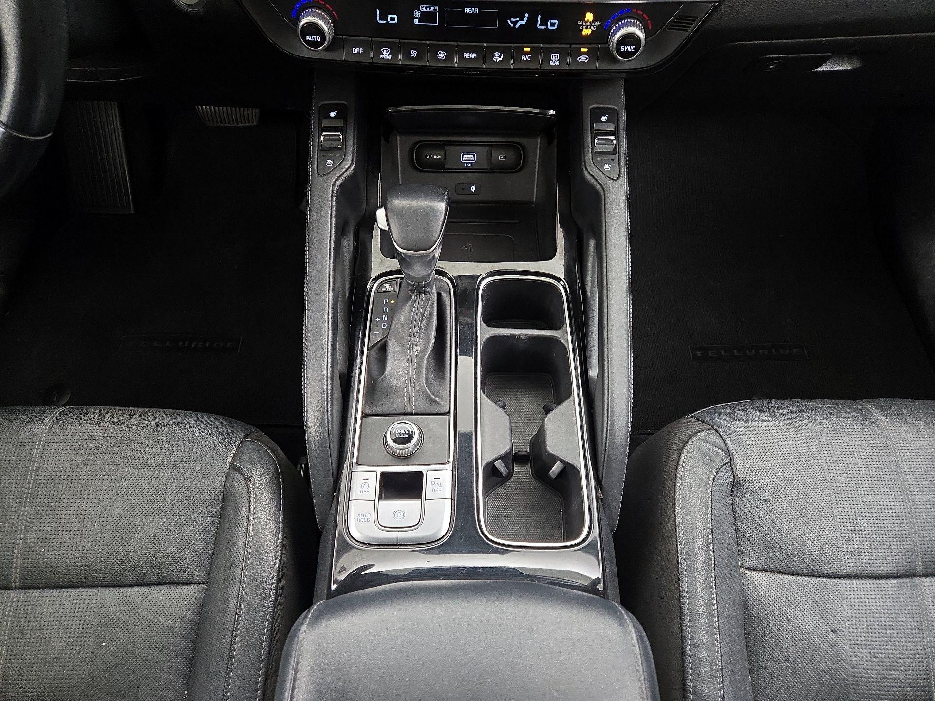 Thumbnail: 2021 Kia Telluride - 18