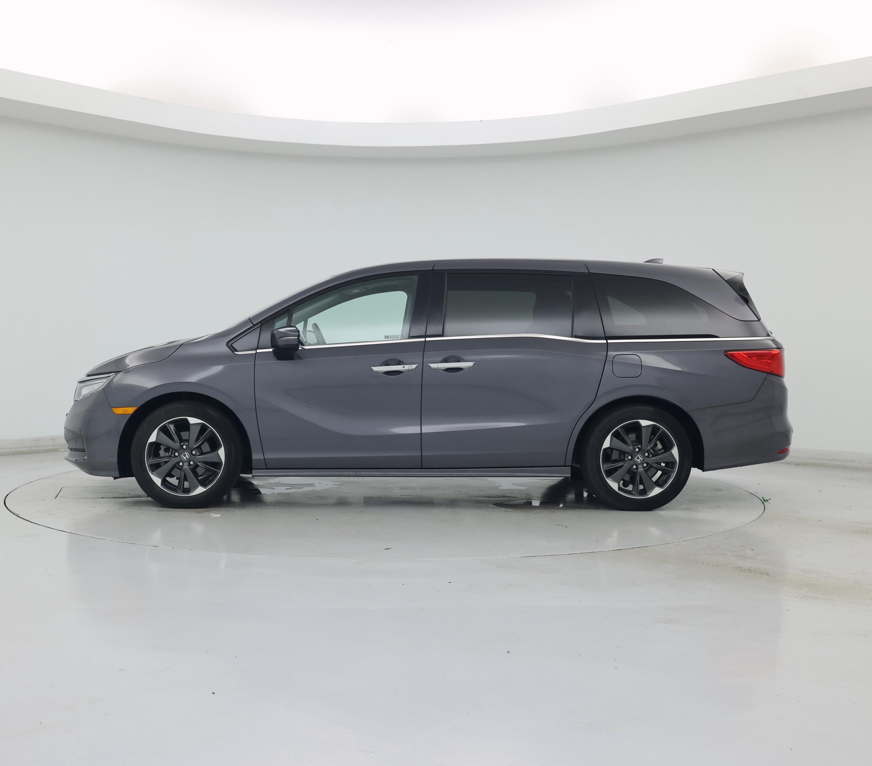 Thumbnail: 2022 Honda Odyssey - 3