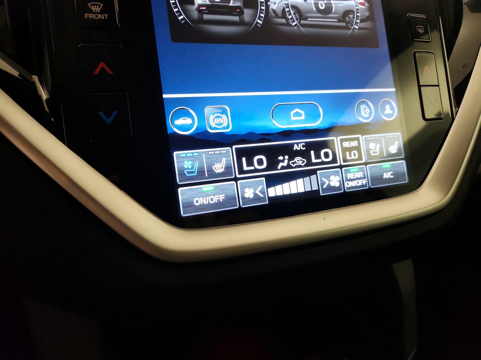 2023 Subaru Ascent Touring - Photo 17