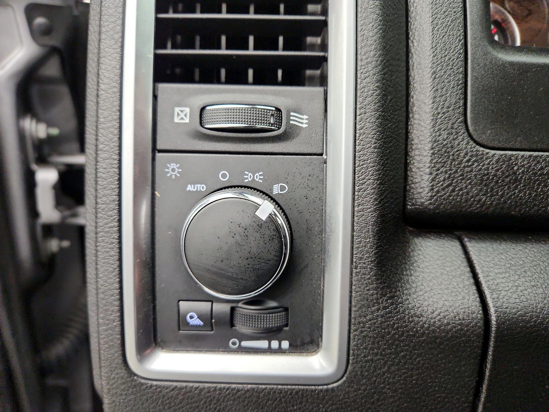 Thumbnail: 2023 RAM 1500 Classic - 13