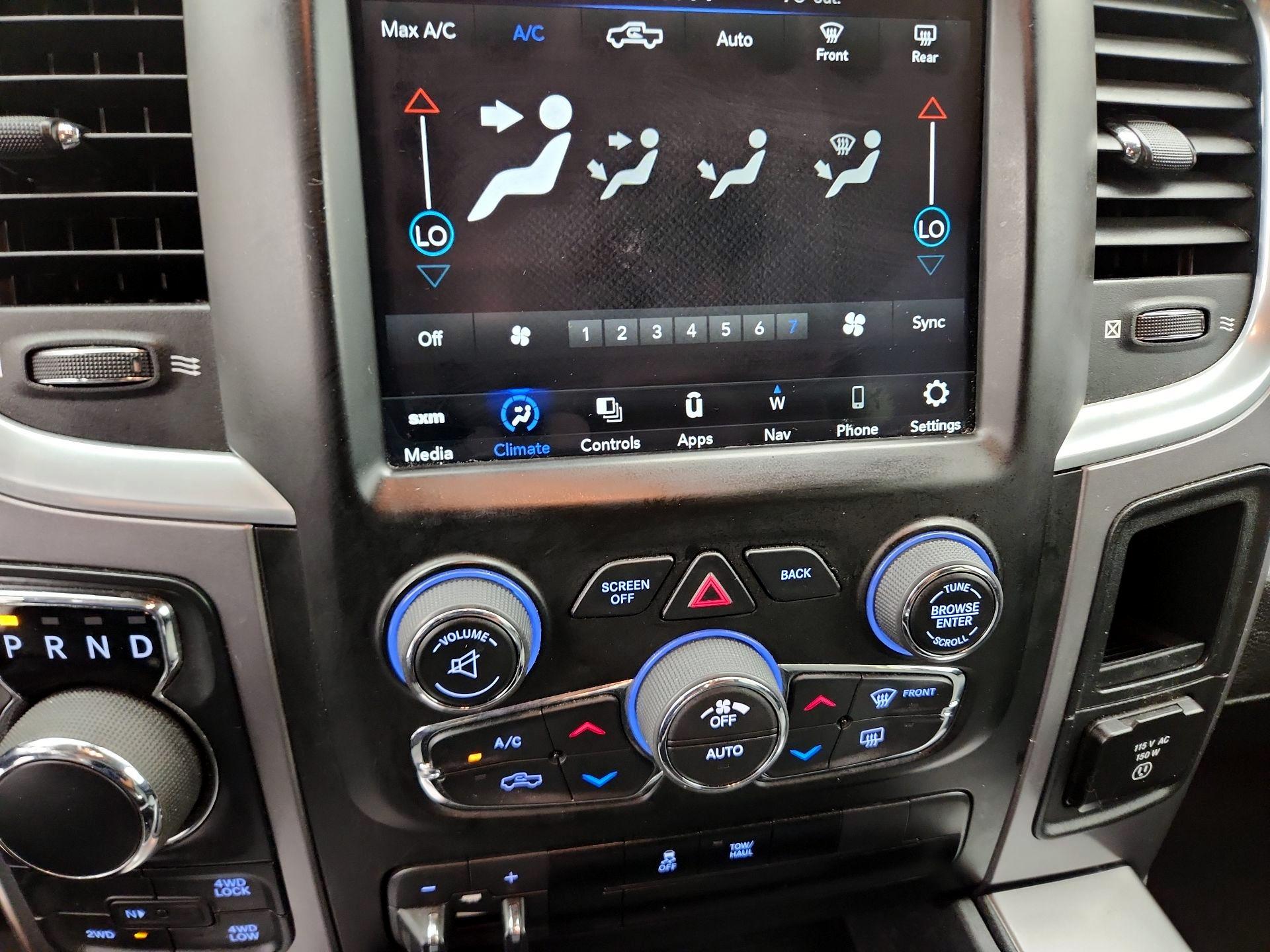 Thumbnail: 2023 RAM 1500 Classic - 16