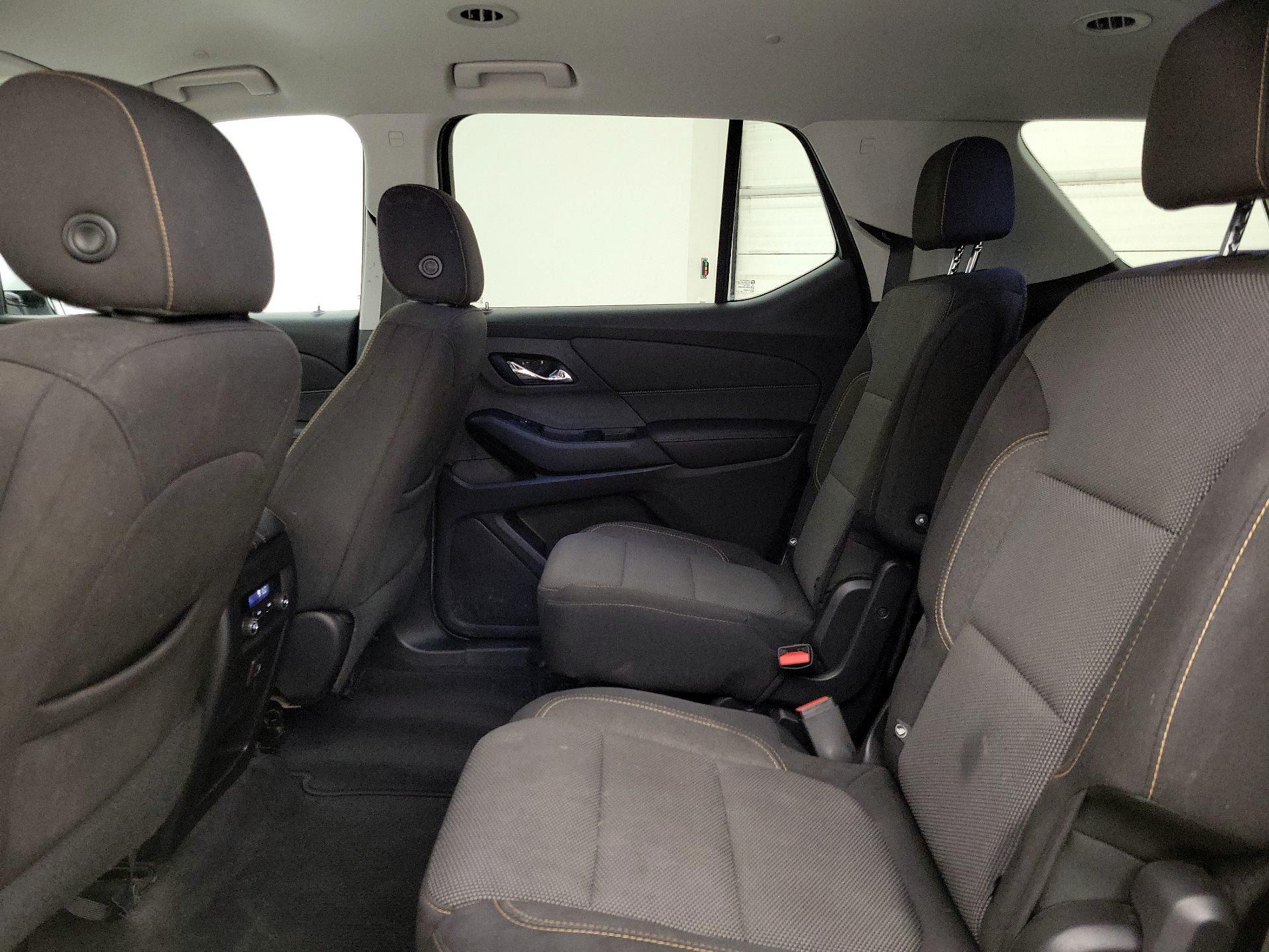 Thumbnail: 2019 Chevrolet Traverse - 19