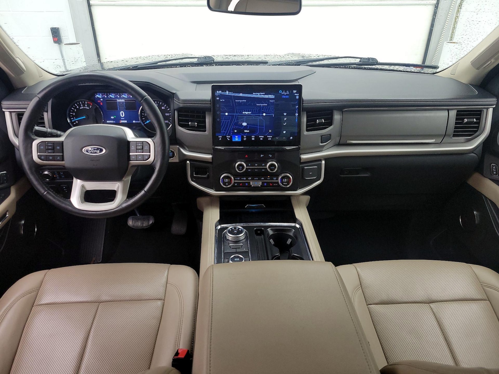 2022 Ford Expedition XLT - Photo 10