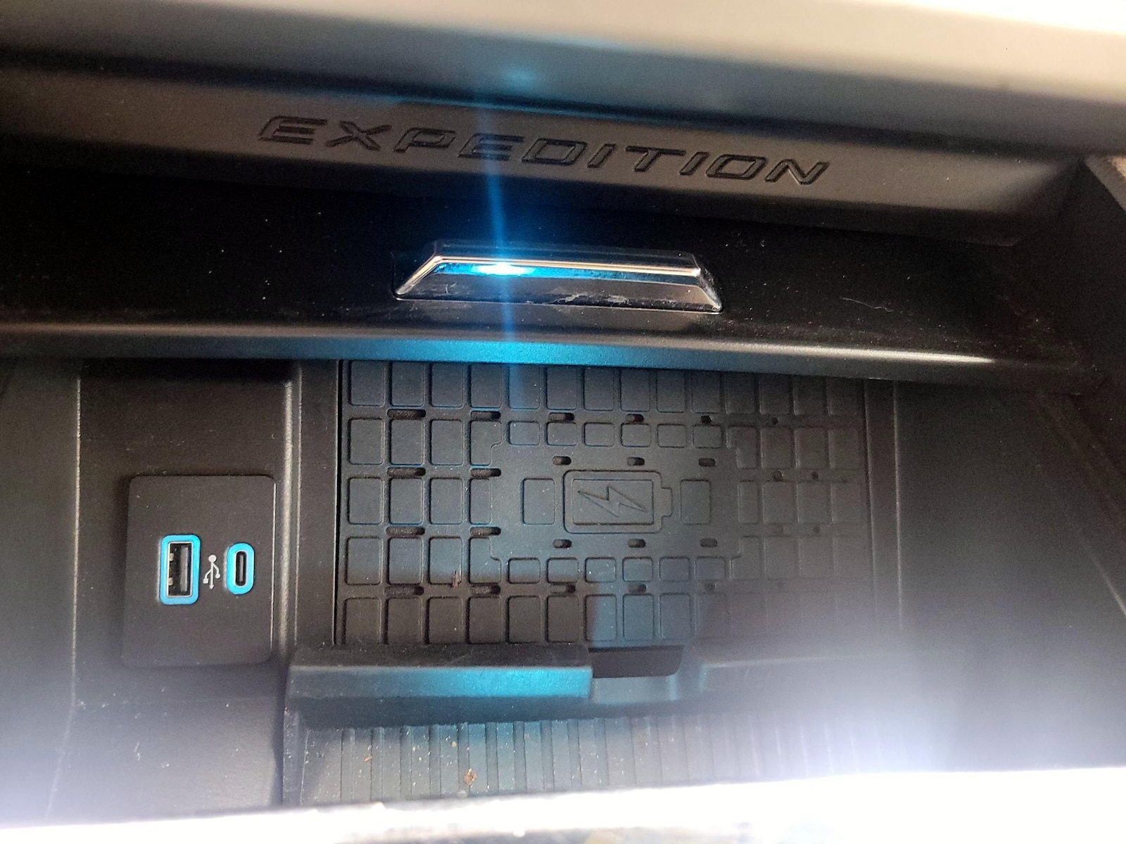 2022 Ford Expedition XLT - Photo 20