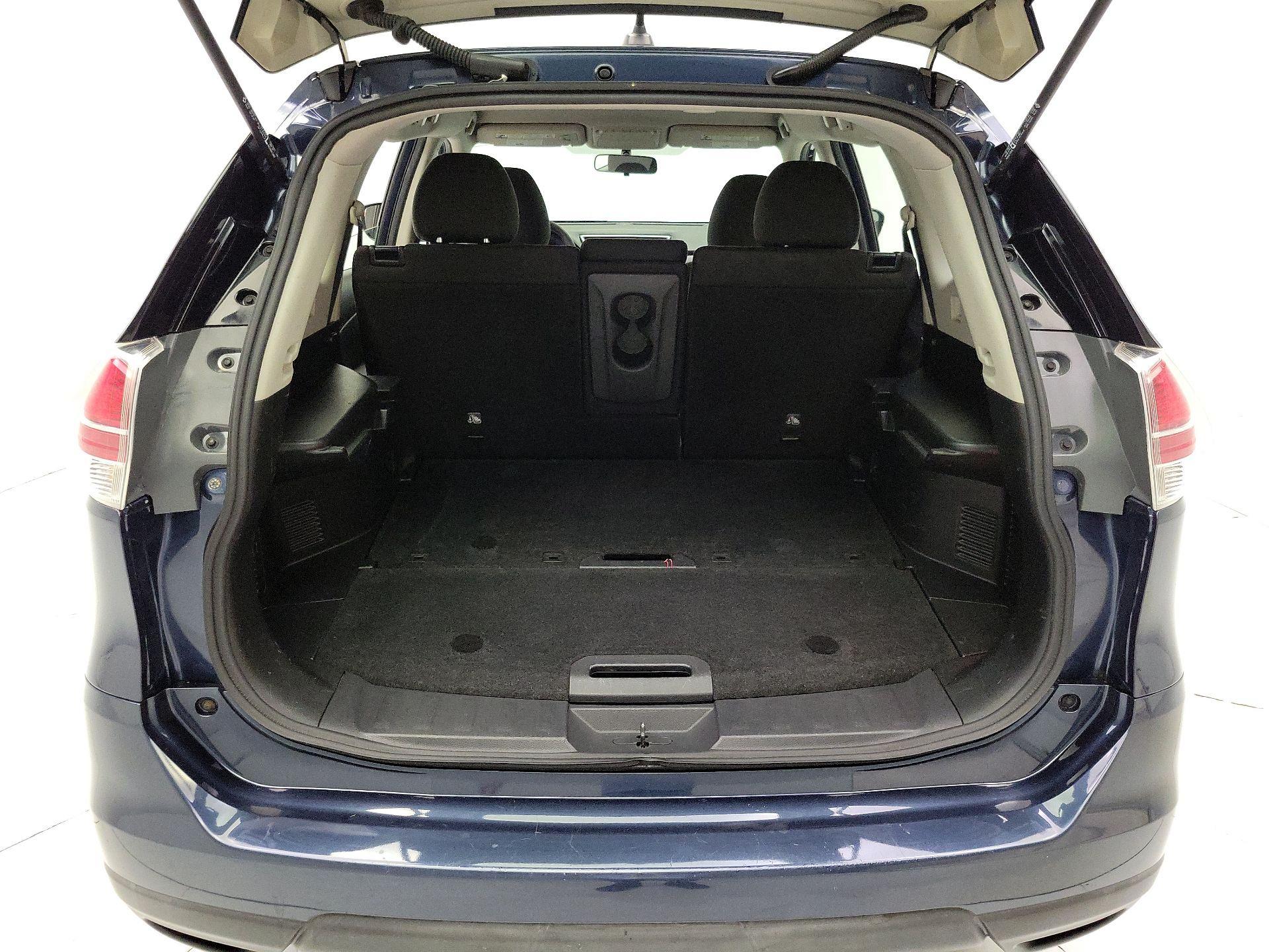 Thumbnail: 2015 Nissan Rogue - 20